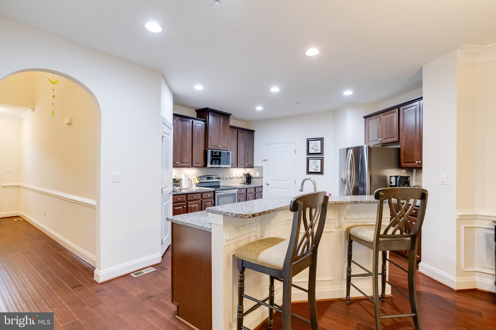 FALLSTON COMMONS - Residential