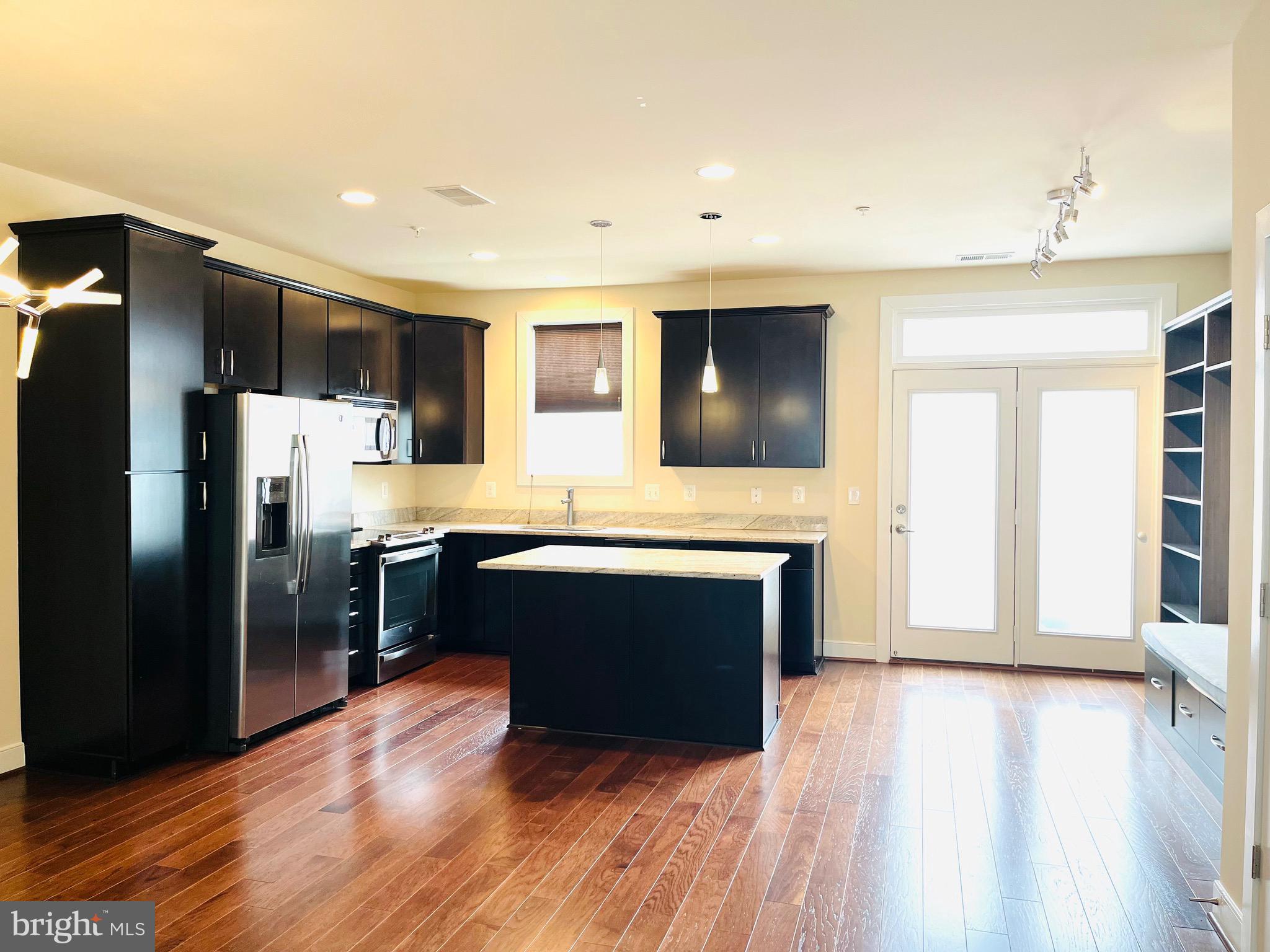 CROWN FARM - Residential Lease