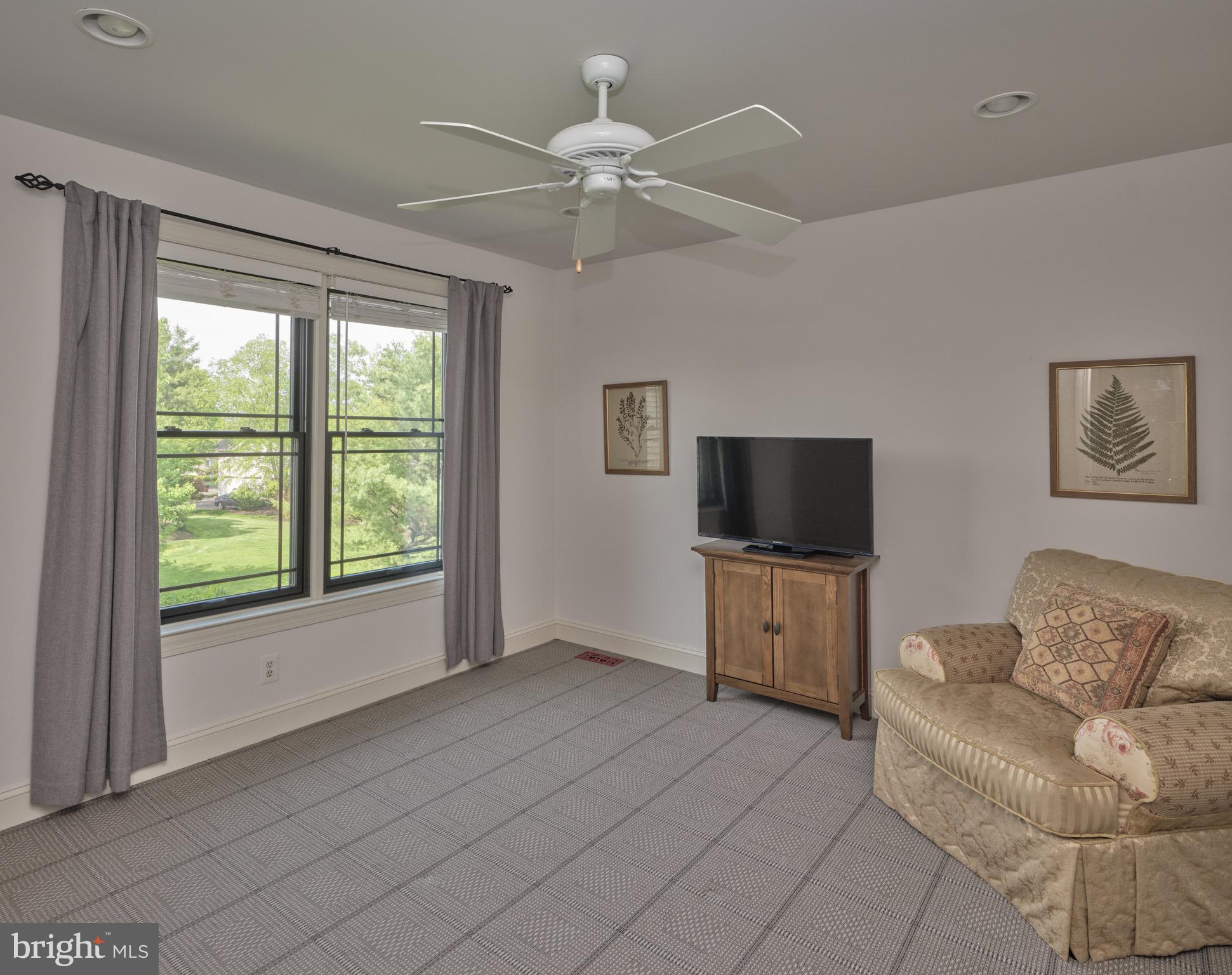 KIMBLES FIELD - Residential