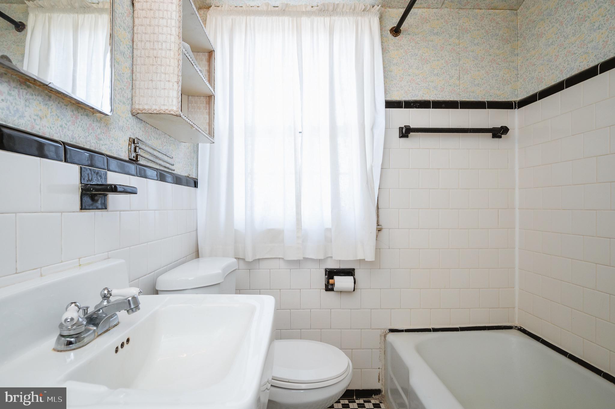 KNETTISHALL - Residential