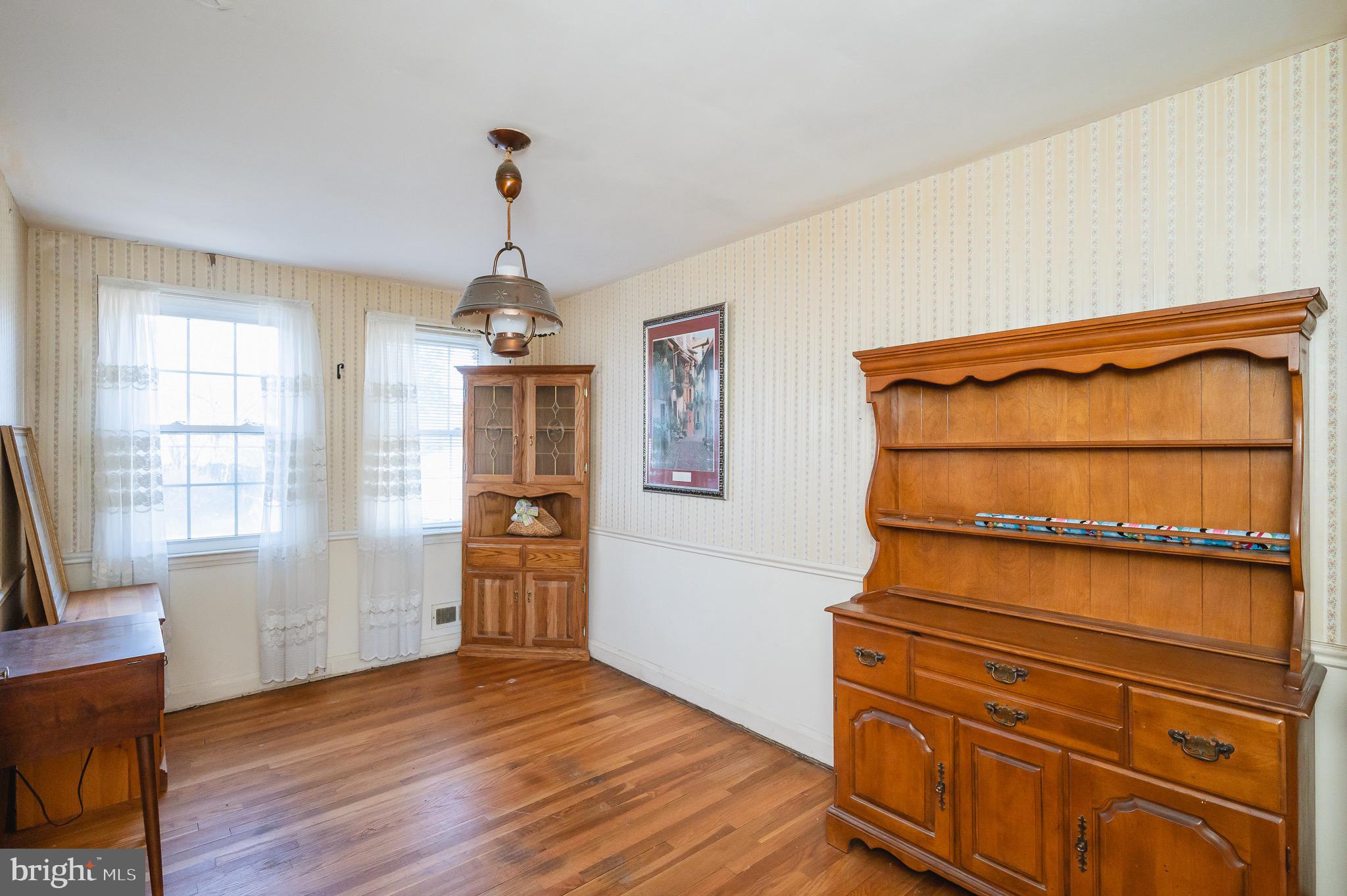 KNETTISHALL - Residential