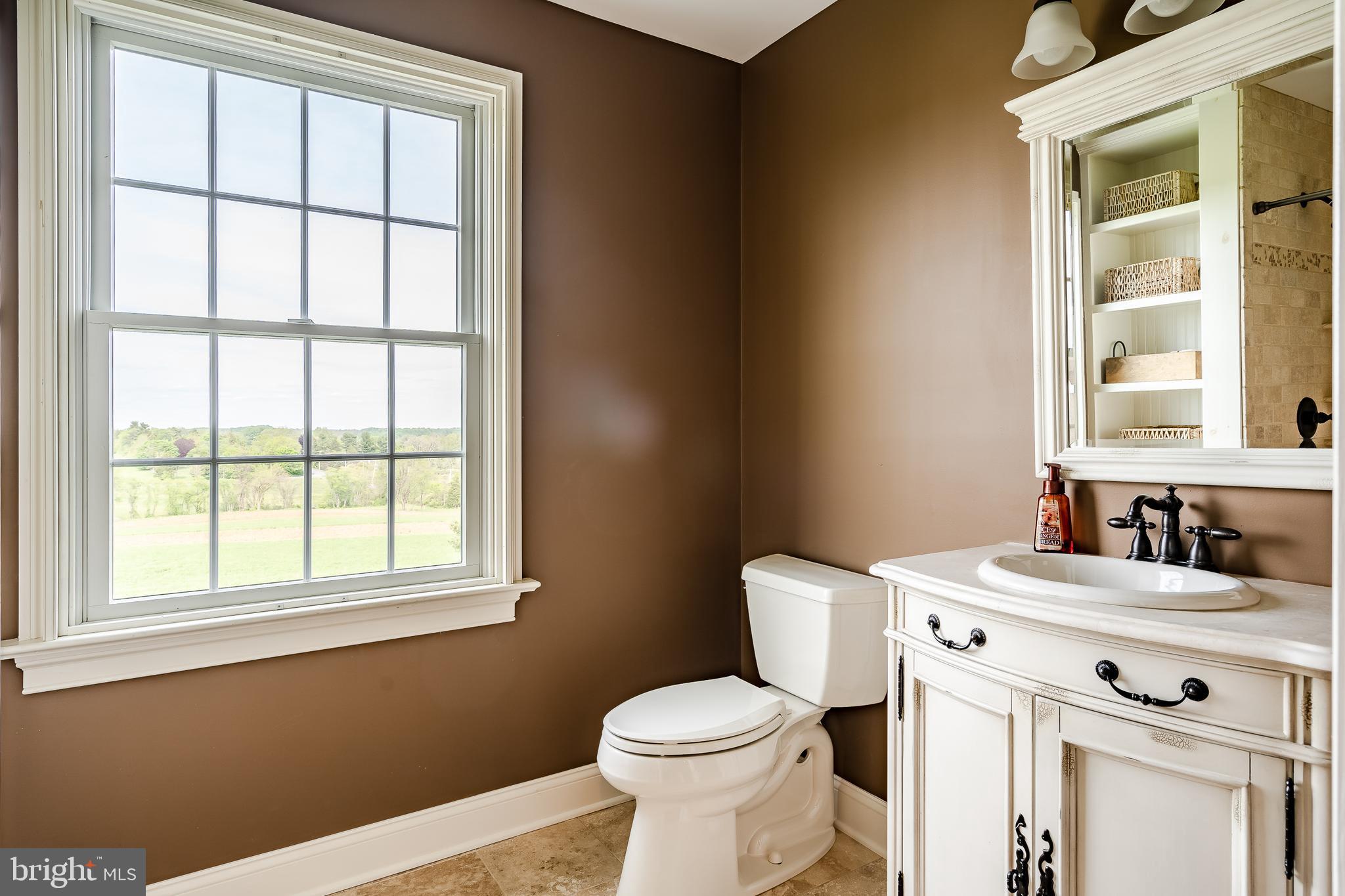 NEWLIN GREENE - Residential