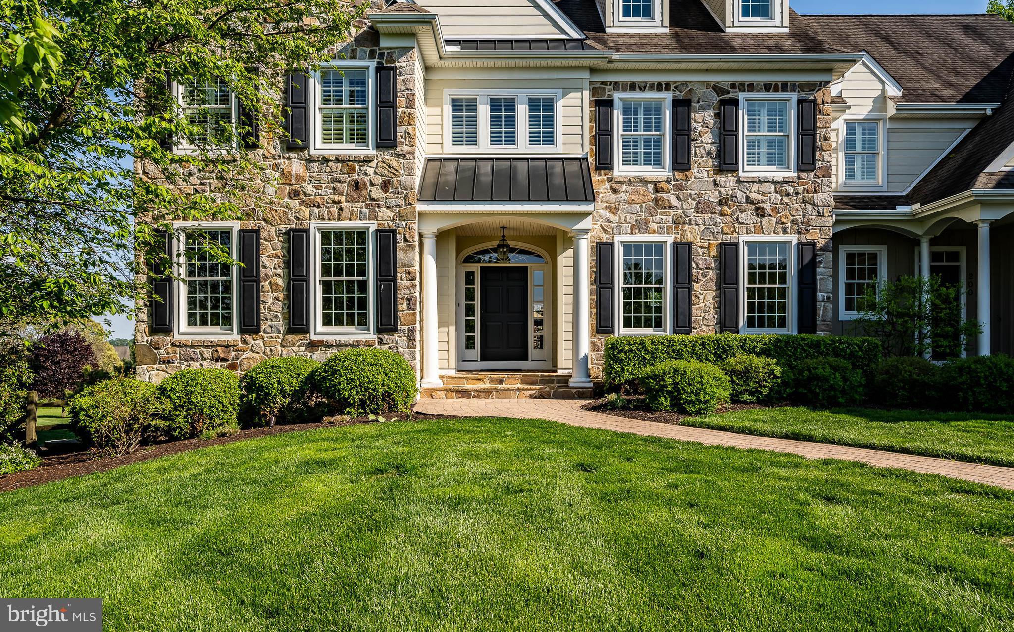 NEWLIN GREENE - Residential