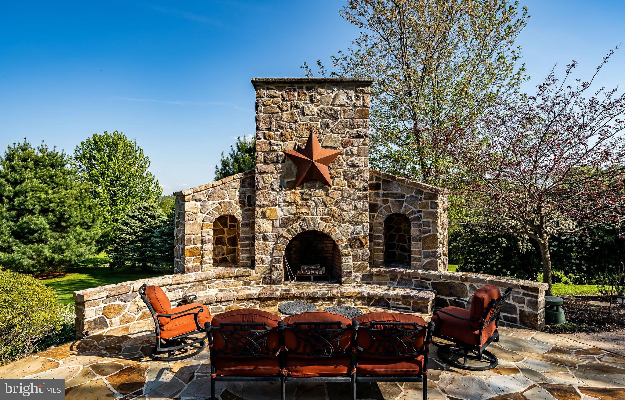 NEWLIN GREENE - Residential