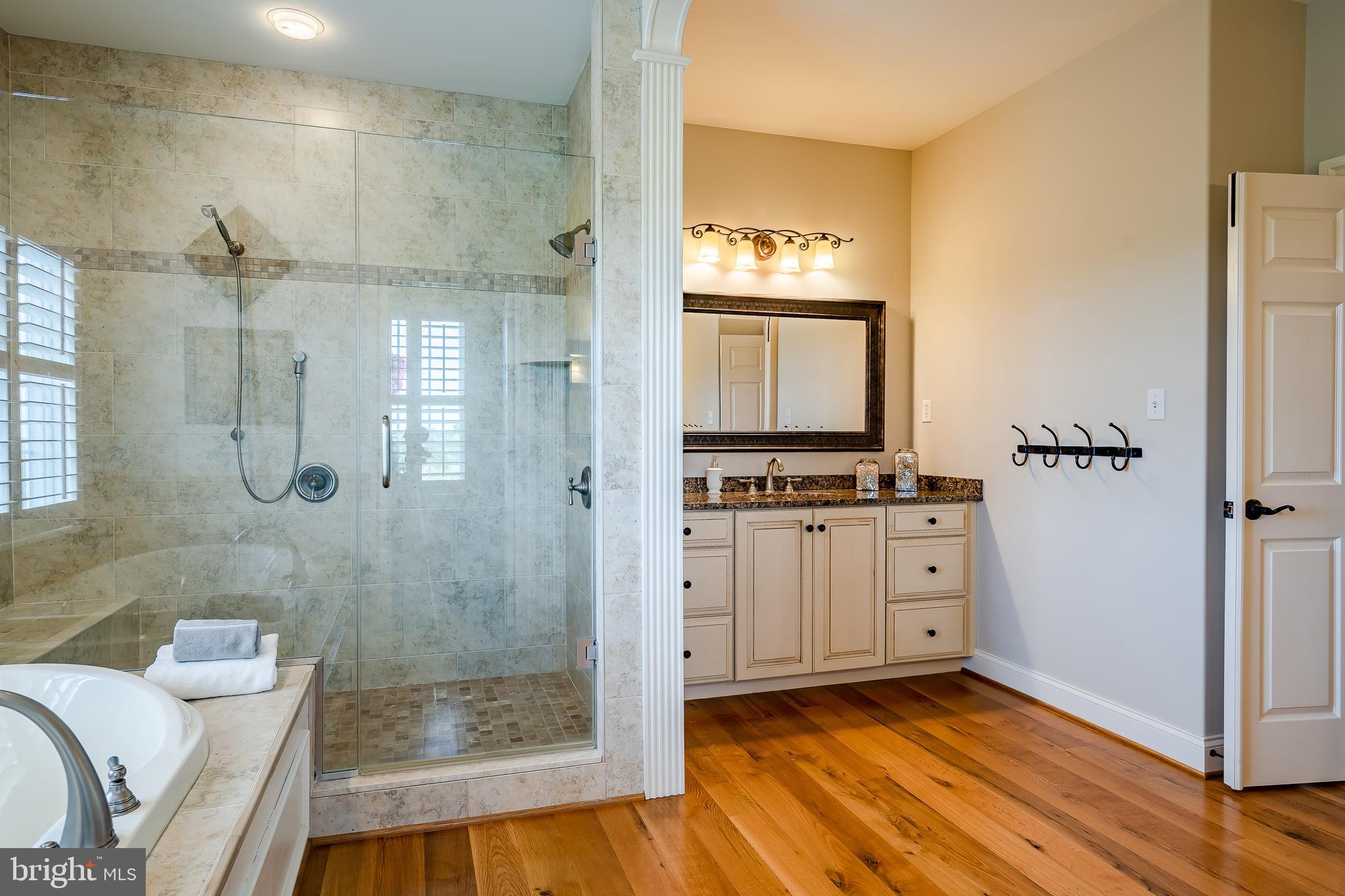 NEWLIN GREENE - Residential