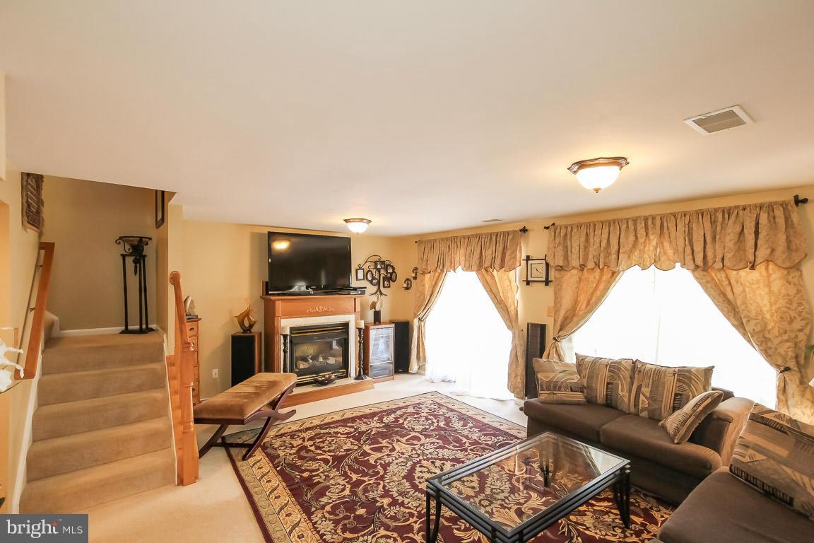 RIDGELEIGH - Residential