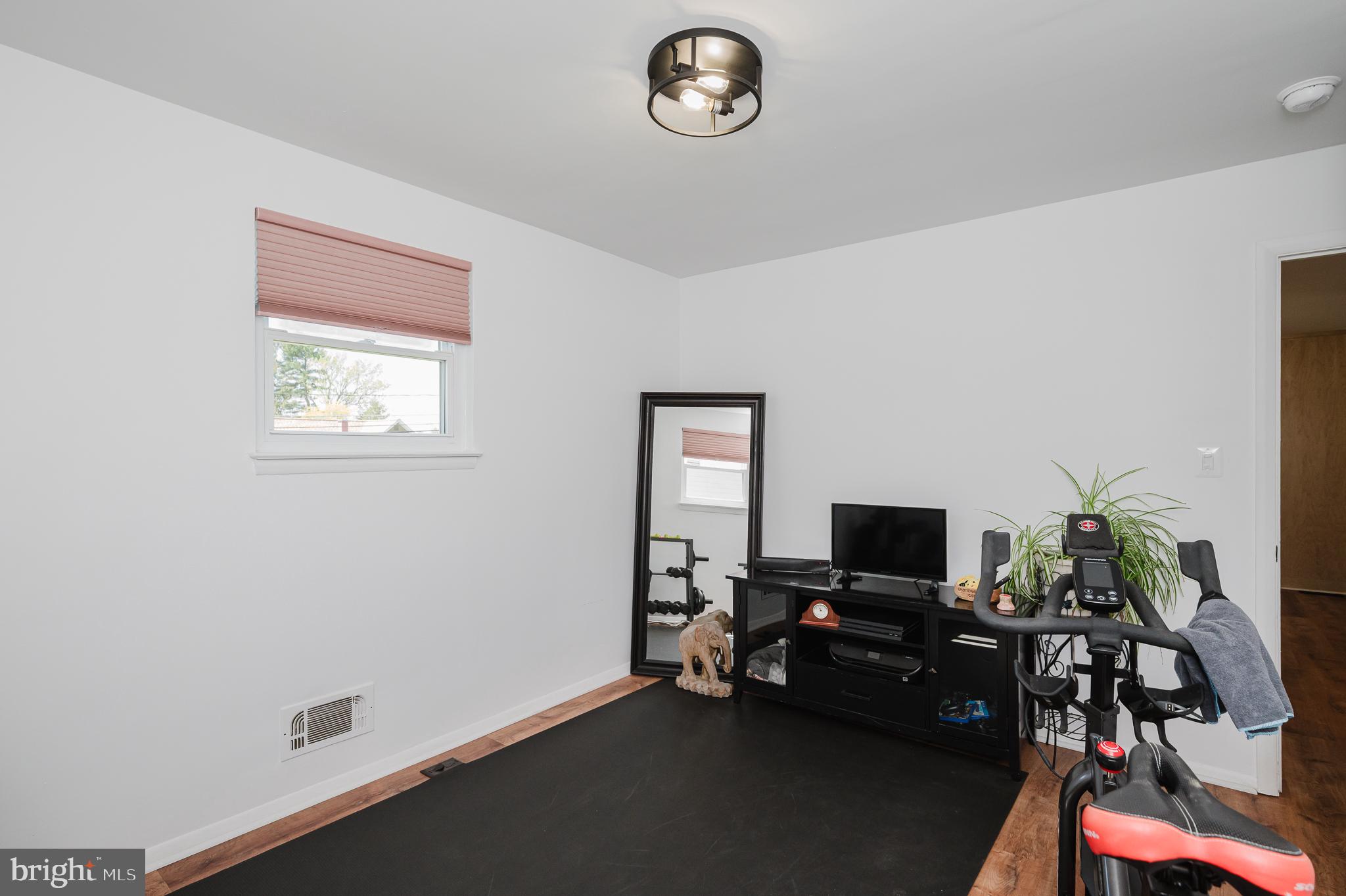 PERRY HALL ESTATES - Residential