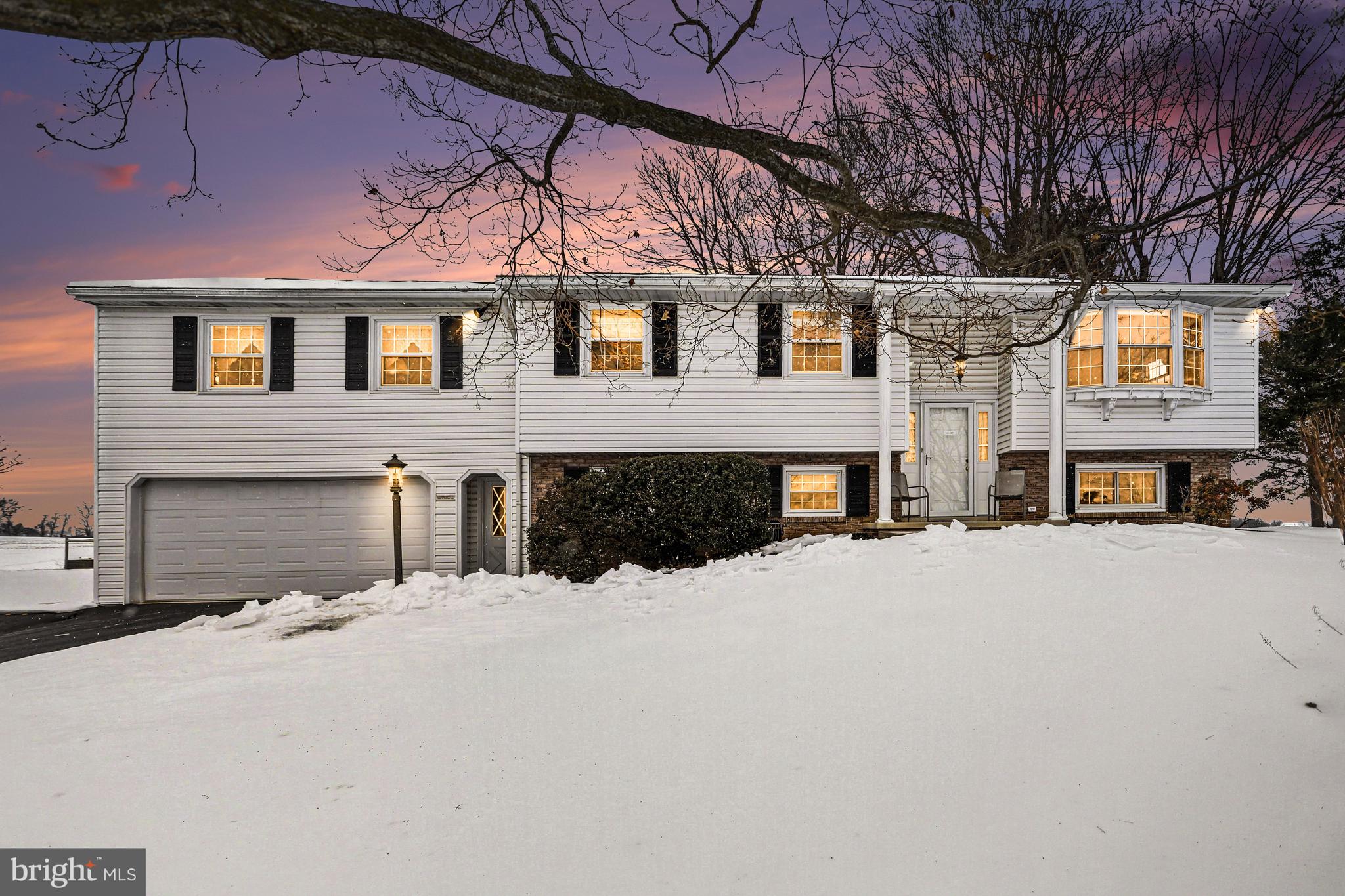 MANOR TWP - Residential