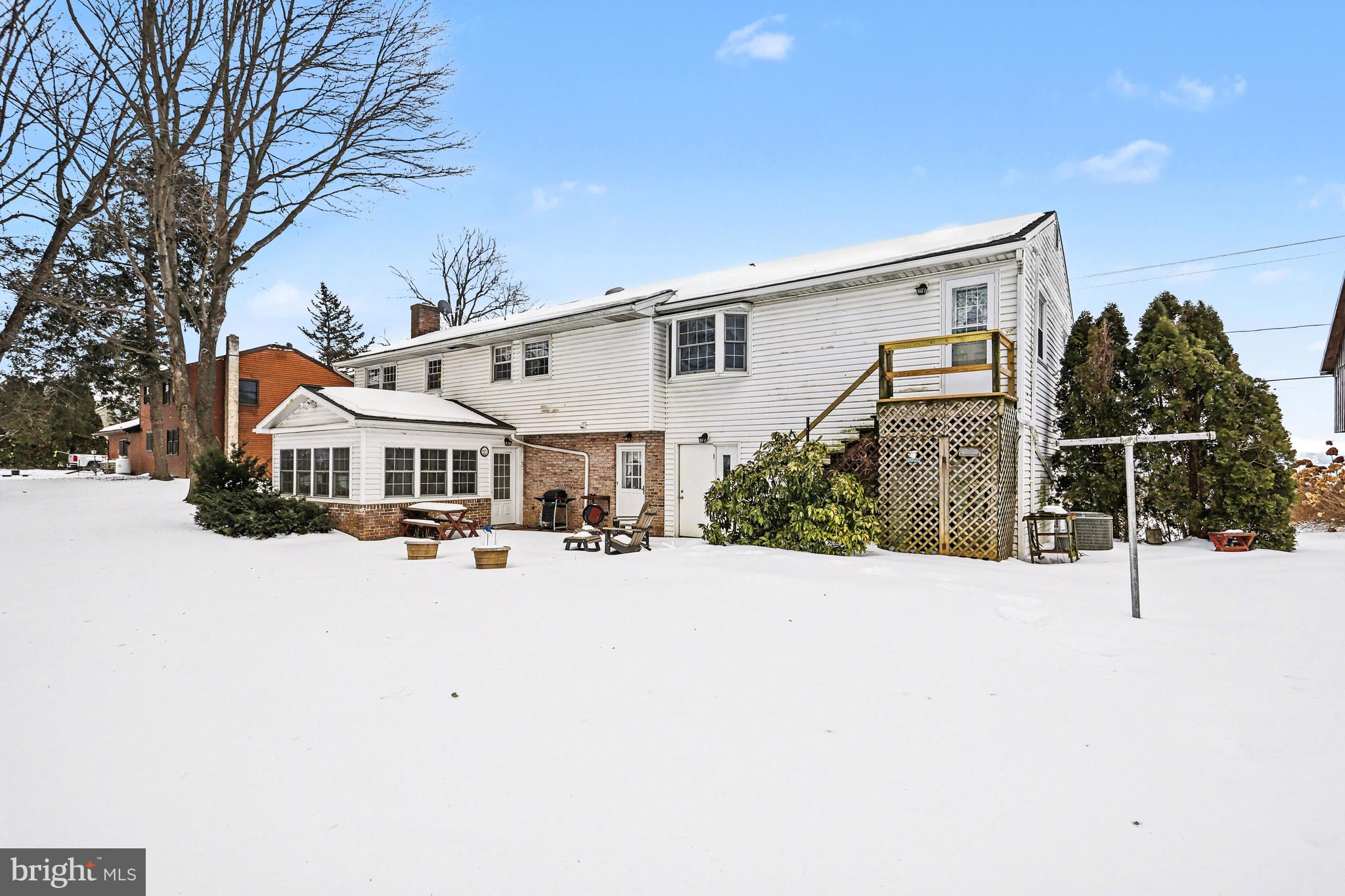 MANOR TWP - Residential