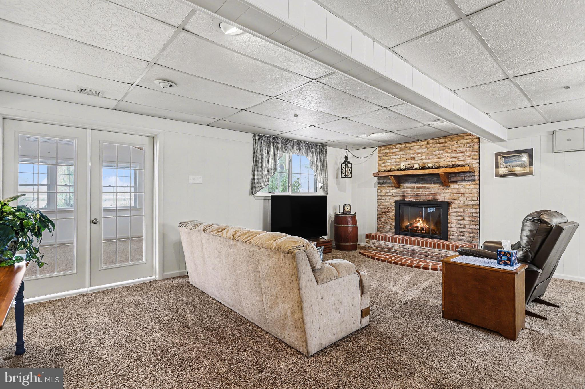 MANOR TWP - Residential