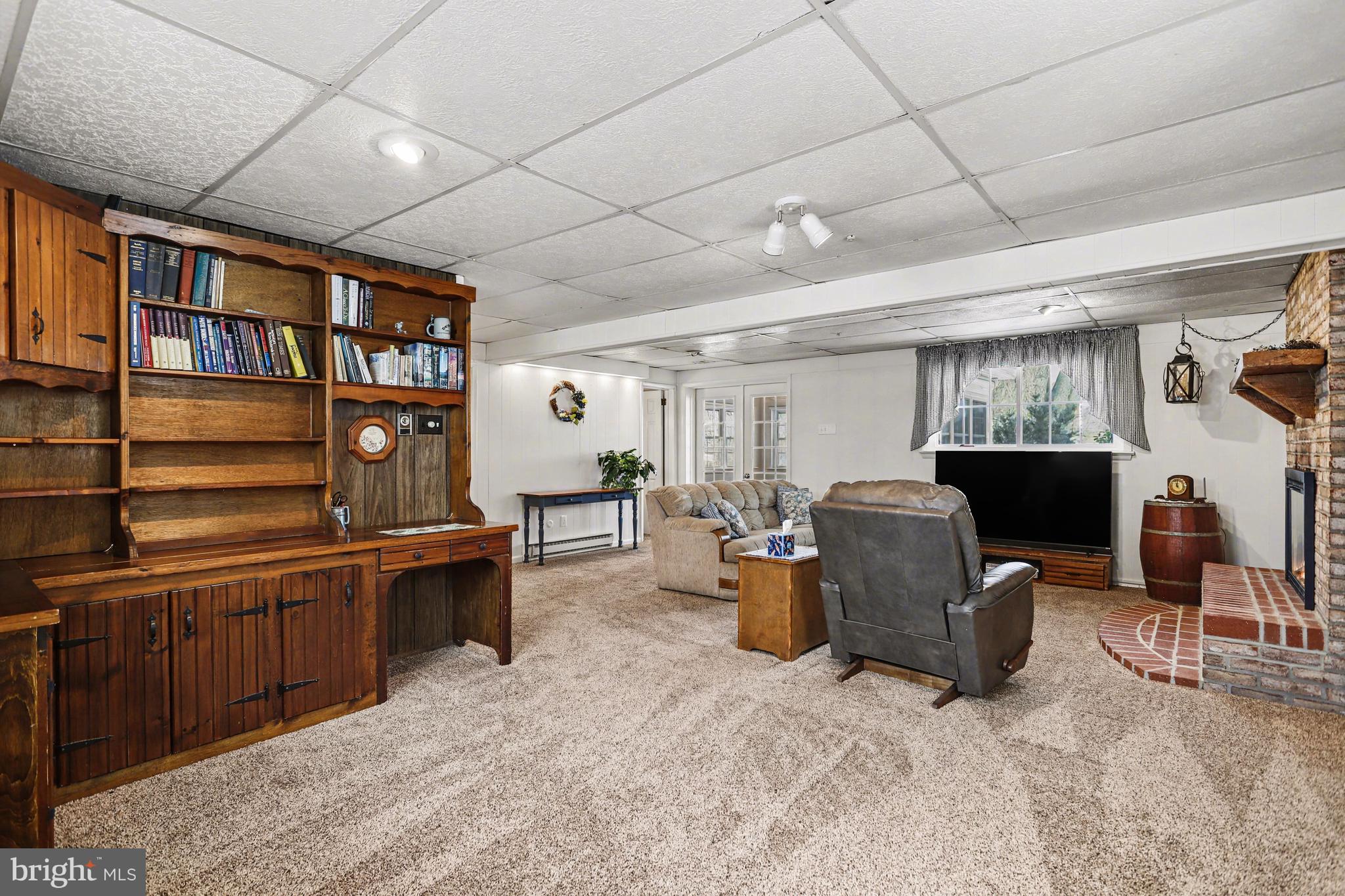 MANOR TWP - Residential