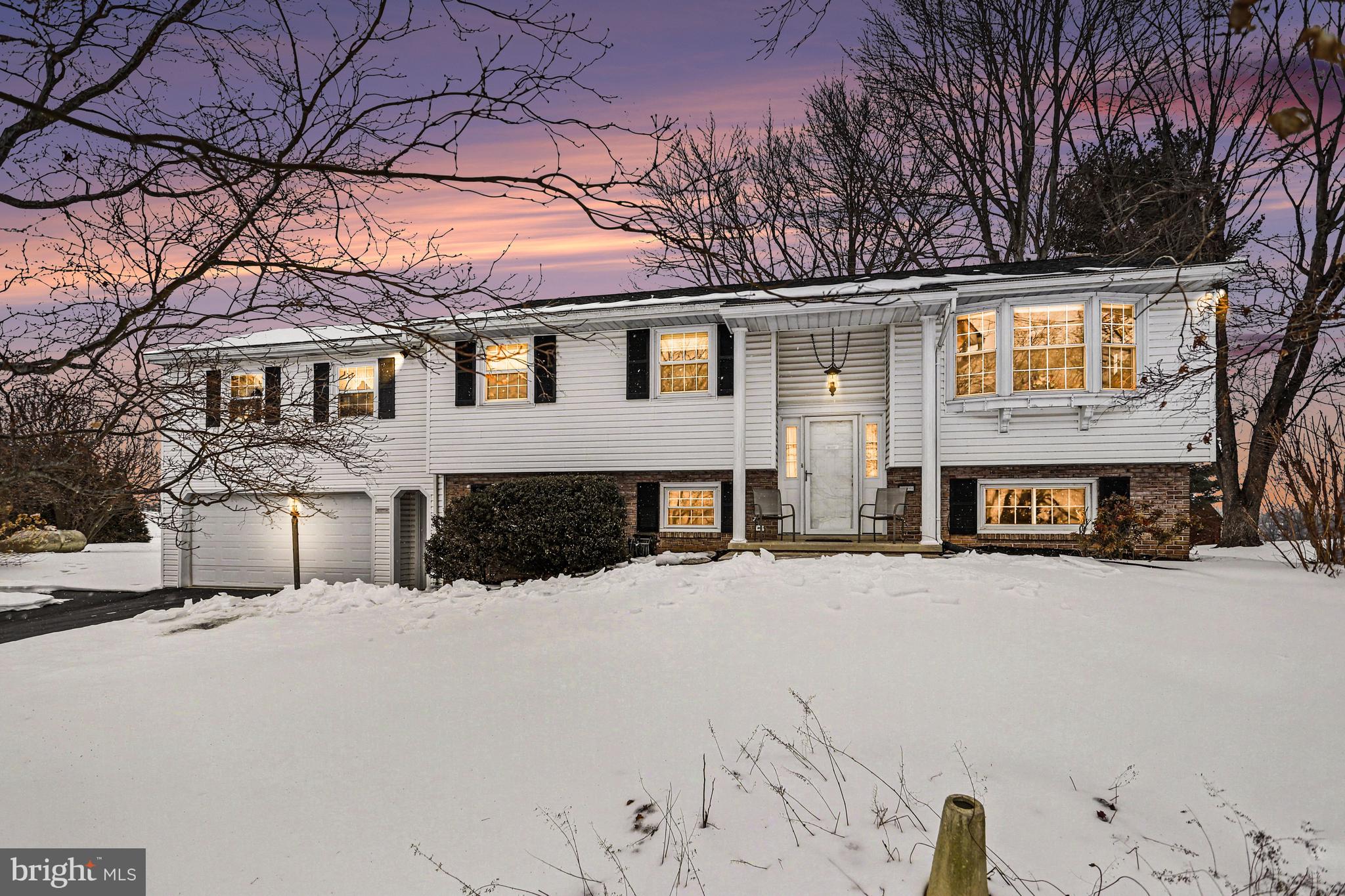 MANOR TWP - Residential