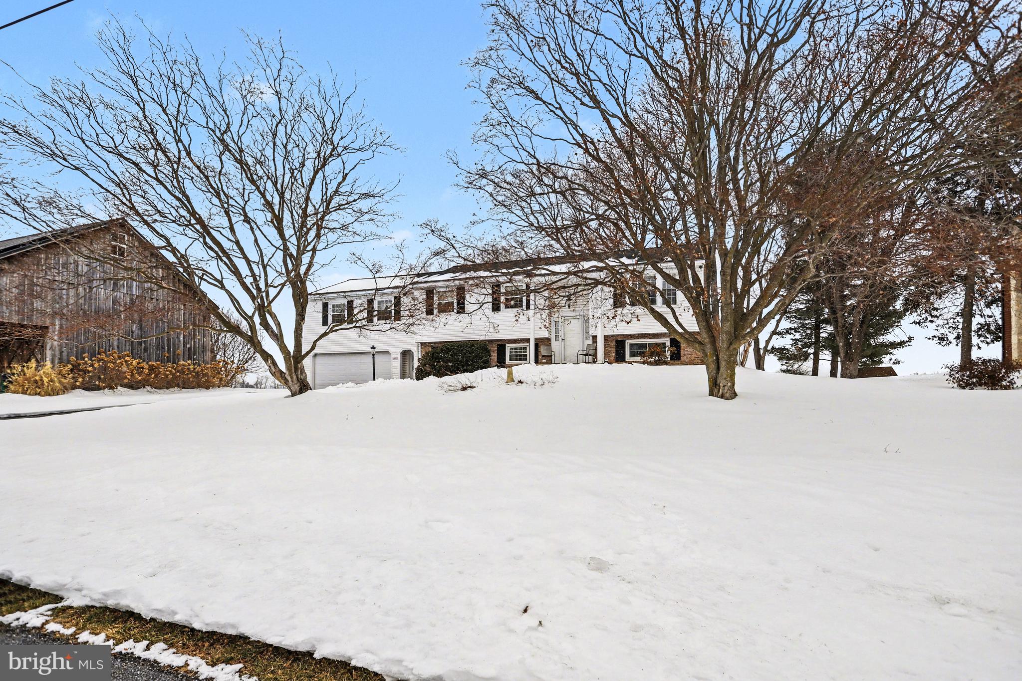 MANOR TWP - Residential