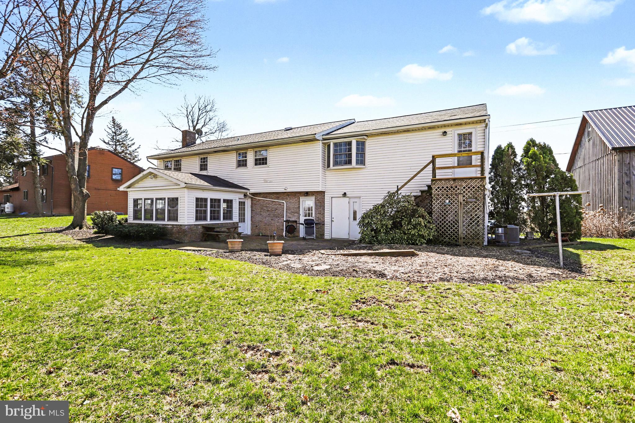 MANOR TWP - Residential