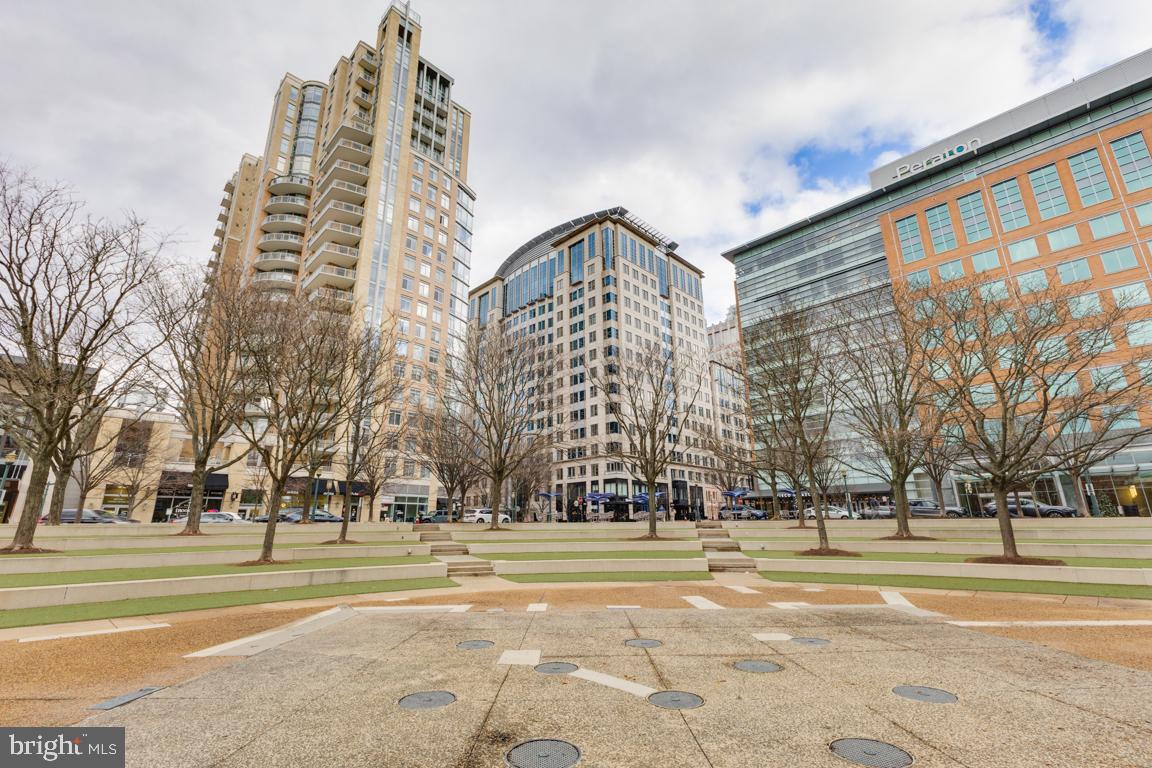 SUNSET STATION - Residential