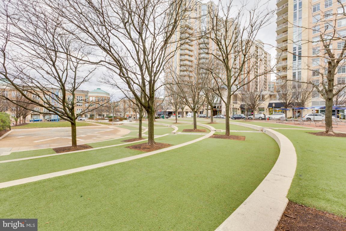 SUNSET STATION - Residential