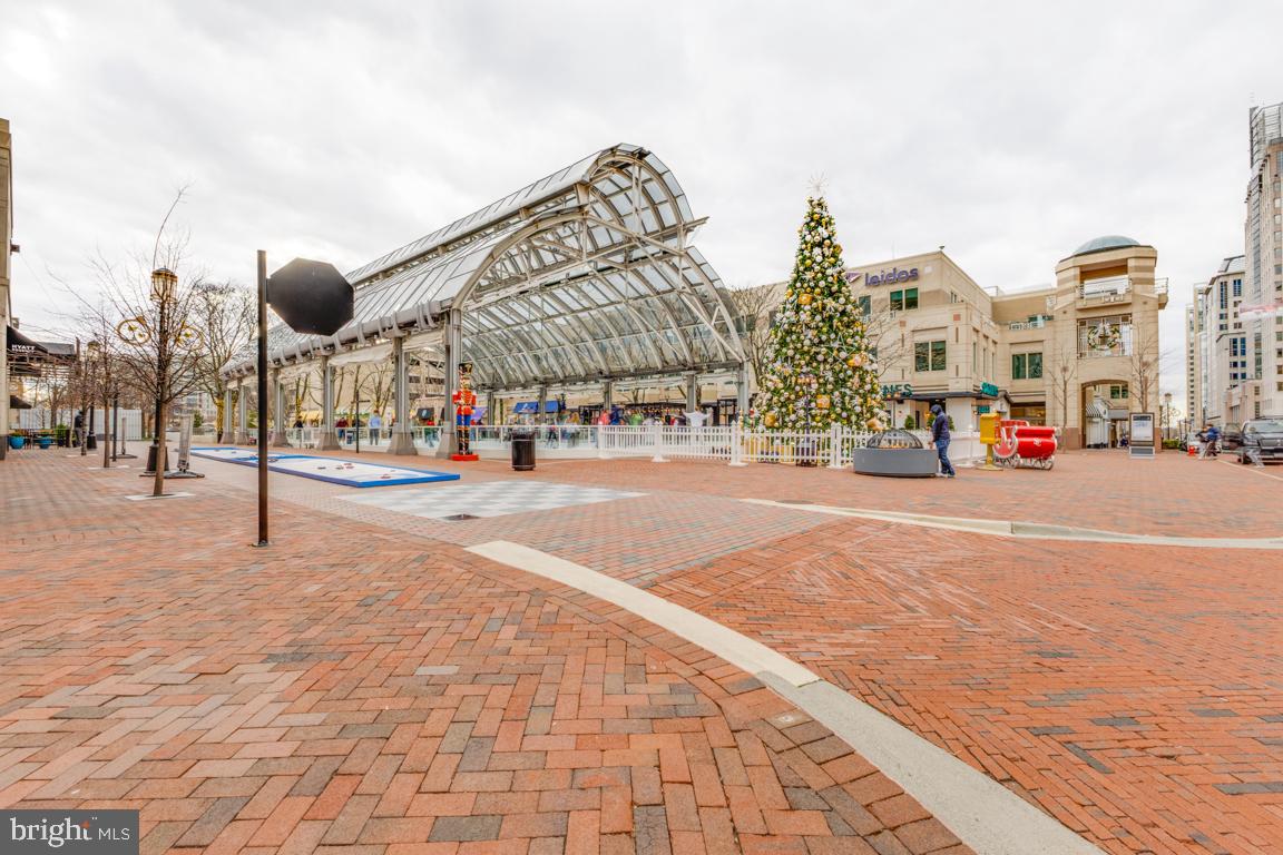 SUNSET STATION - Residential