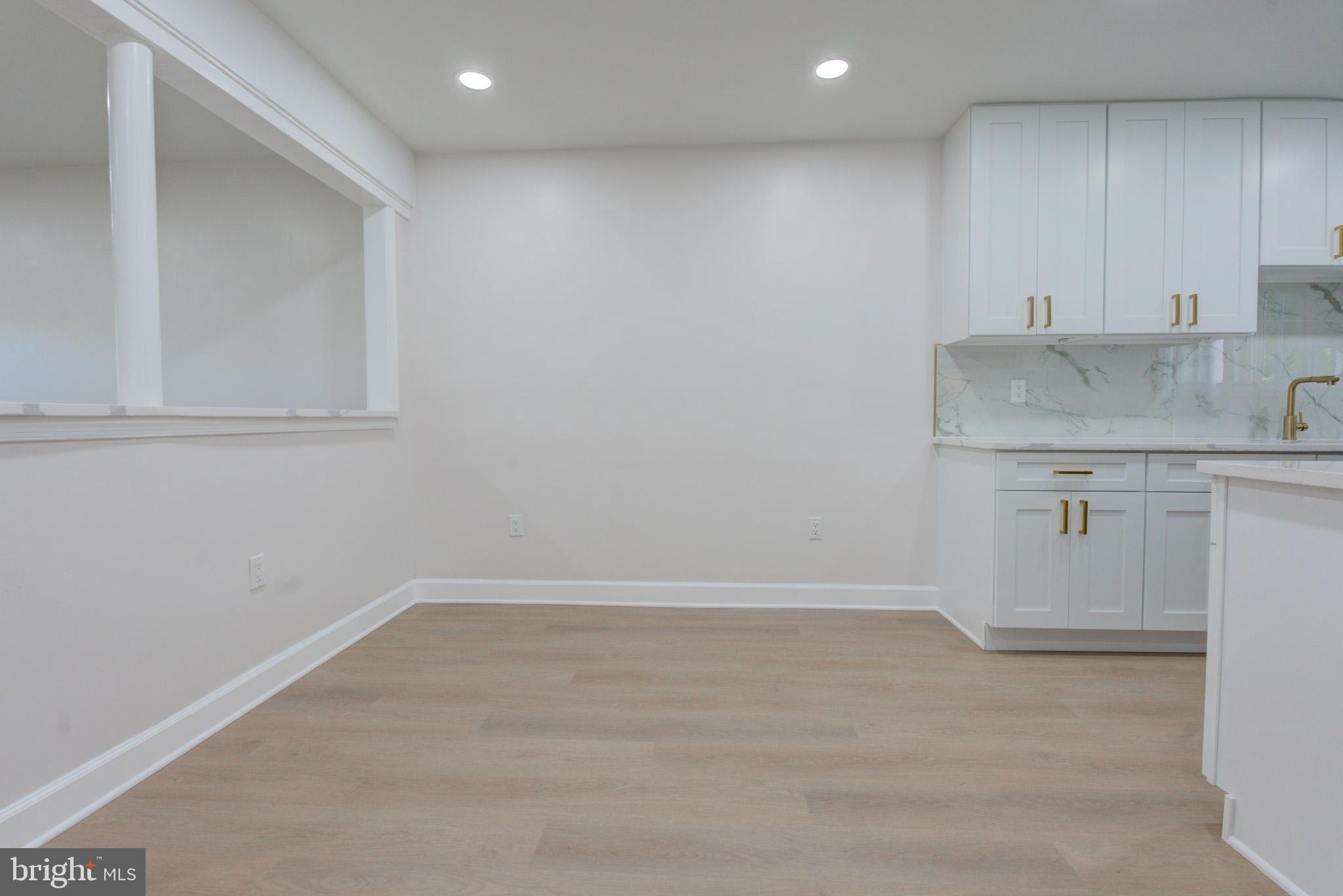 MONTGOMERY CENTURY - Residential