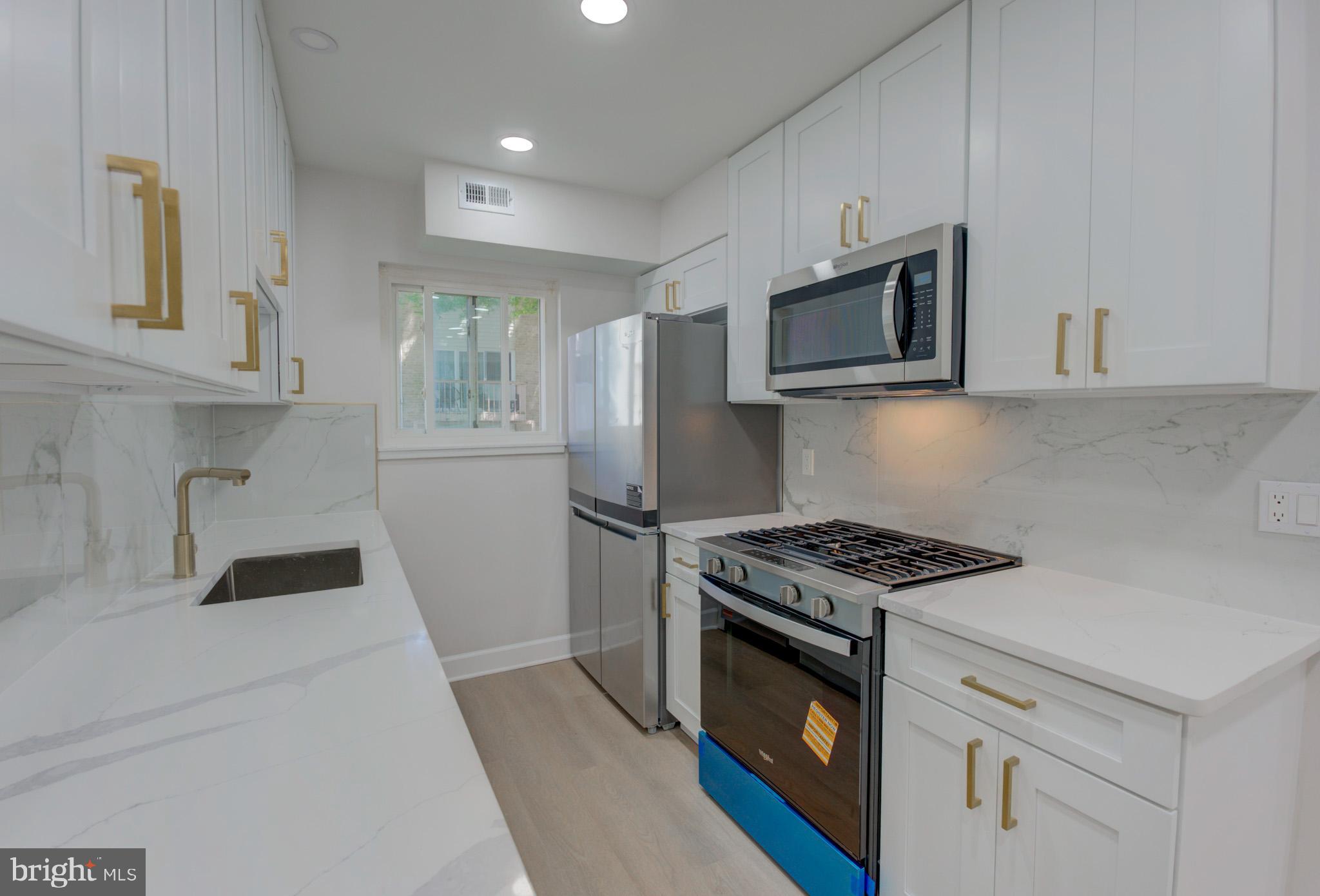 MONTGOMERY CENTURY - Residential