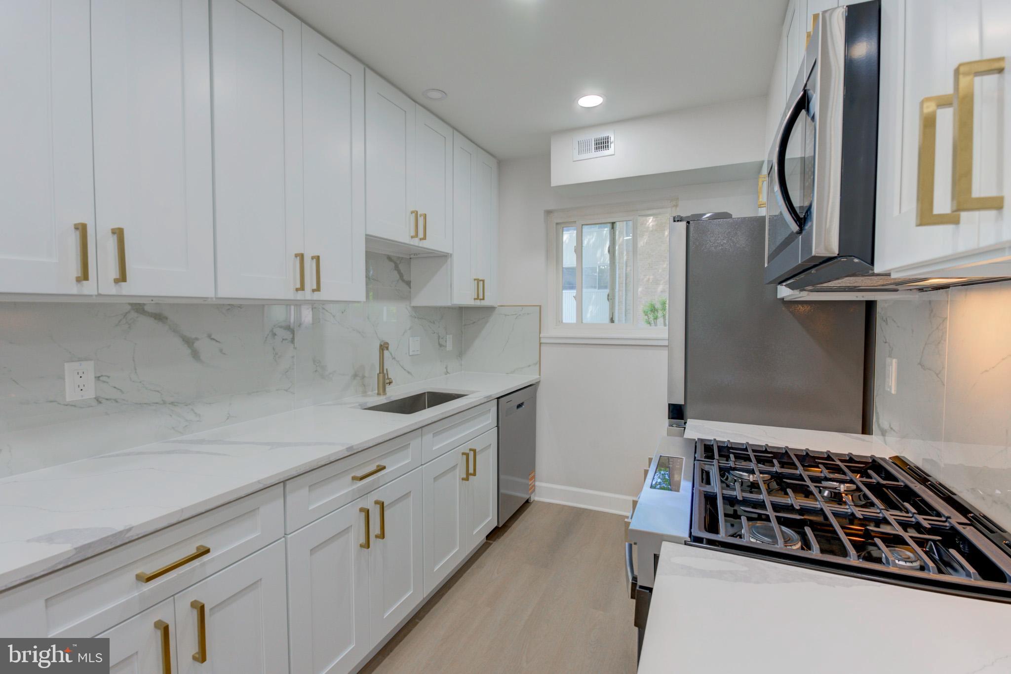 MONTGOMERY CENTURY - Residential