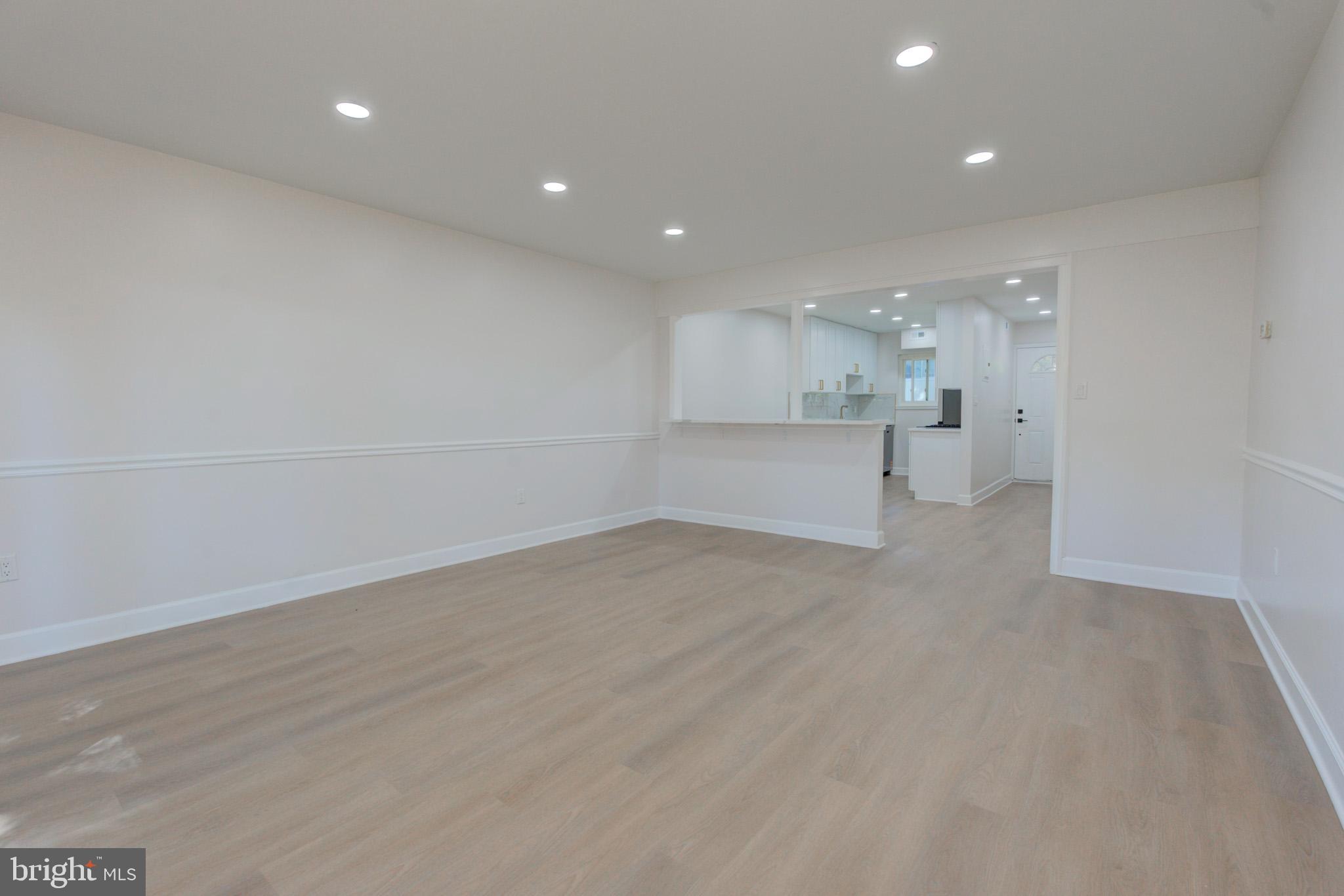 MONTGOMERY CENTURY - Residential