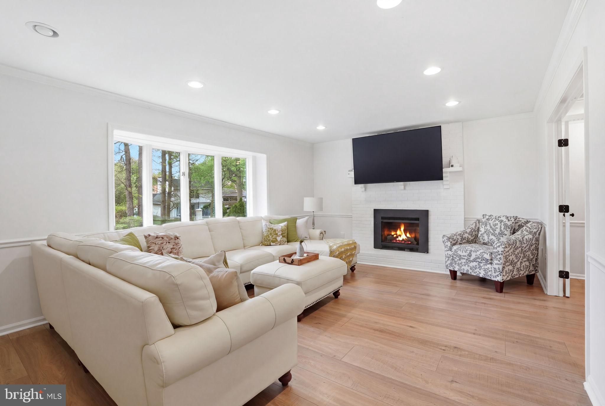 HIGHLAND GATE - Residential