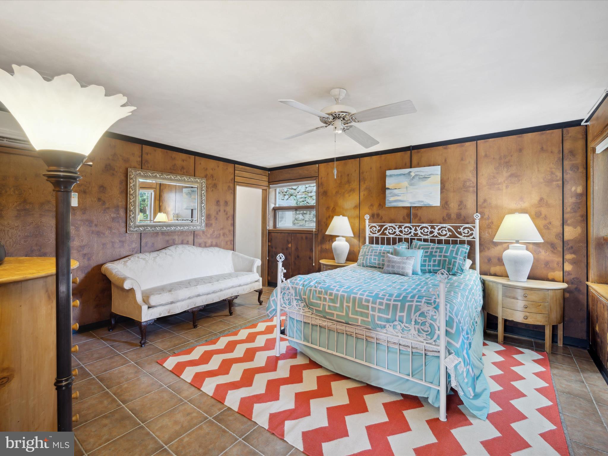 GIBSON ISLAND - Residential