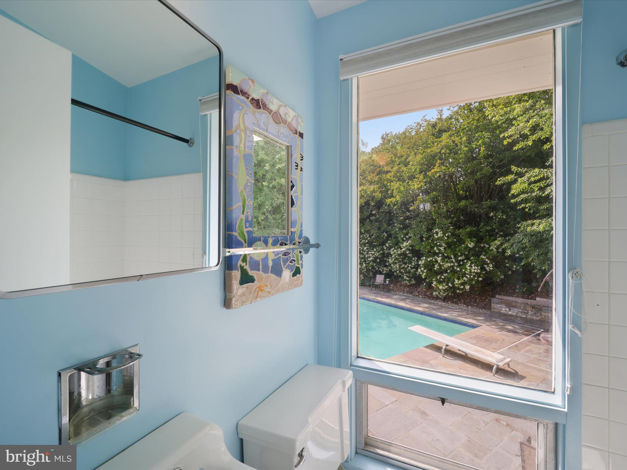 GIBSON ISLAND - Residential