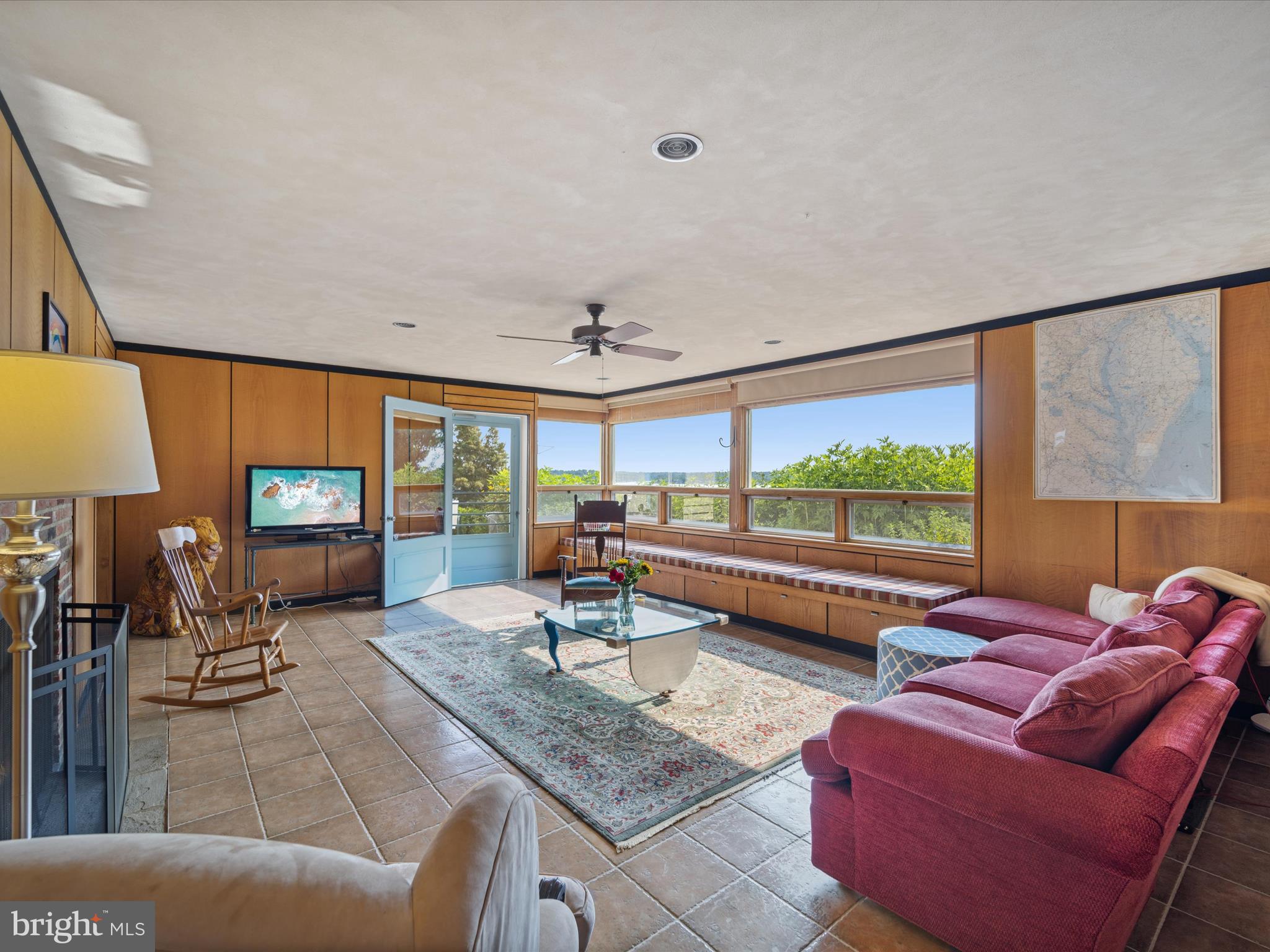 GIBSON ISLAND - Residential