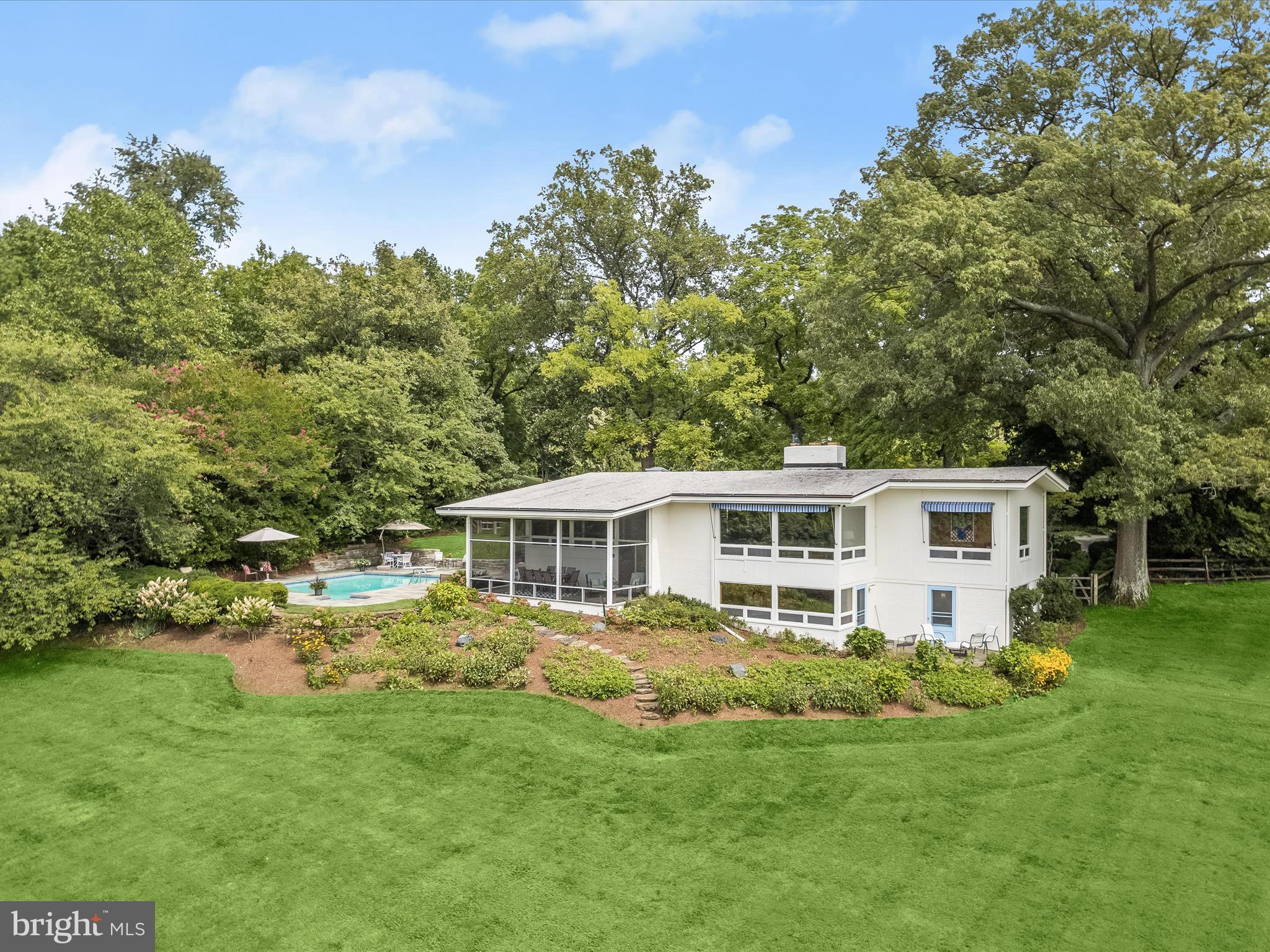 GIBSON ISLAND - Residential