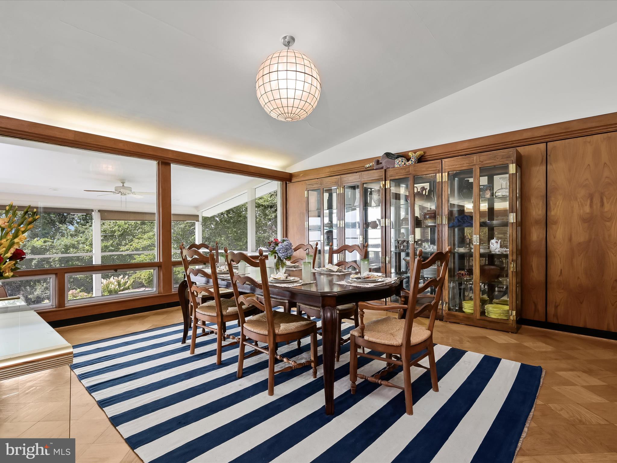 GIBSON ISLAND - Residential