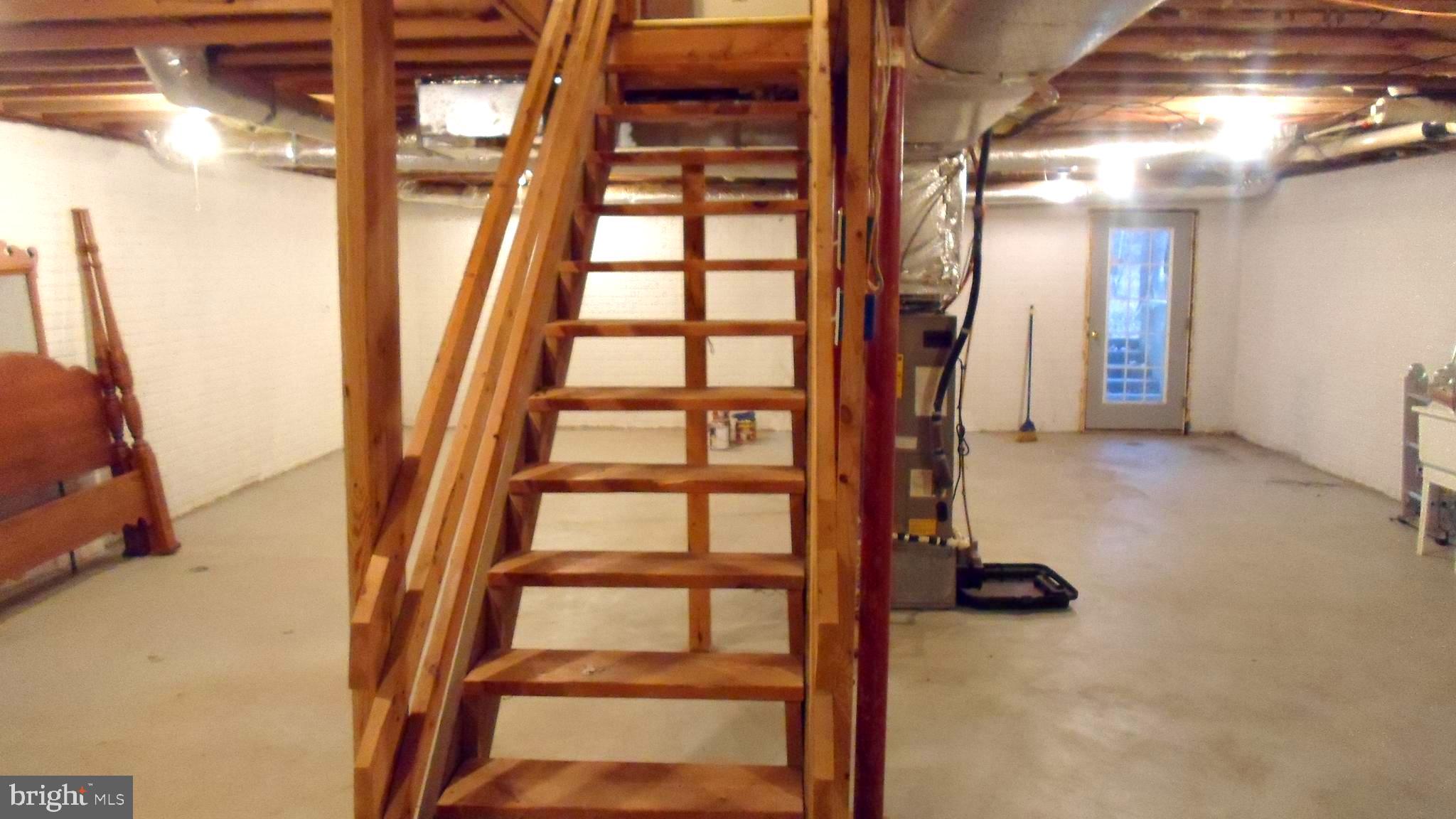 BATTLEFIELD ESTATES - Residential