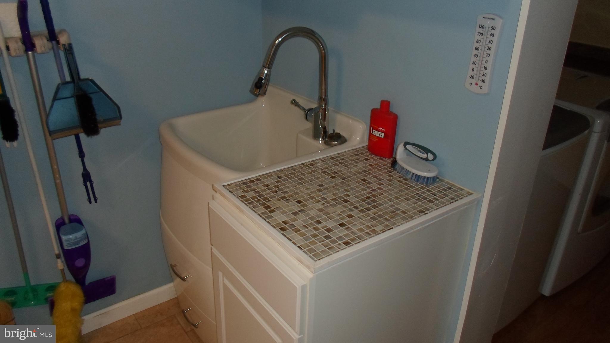 BATTLEFIELD ESTATES - Residential