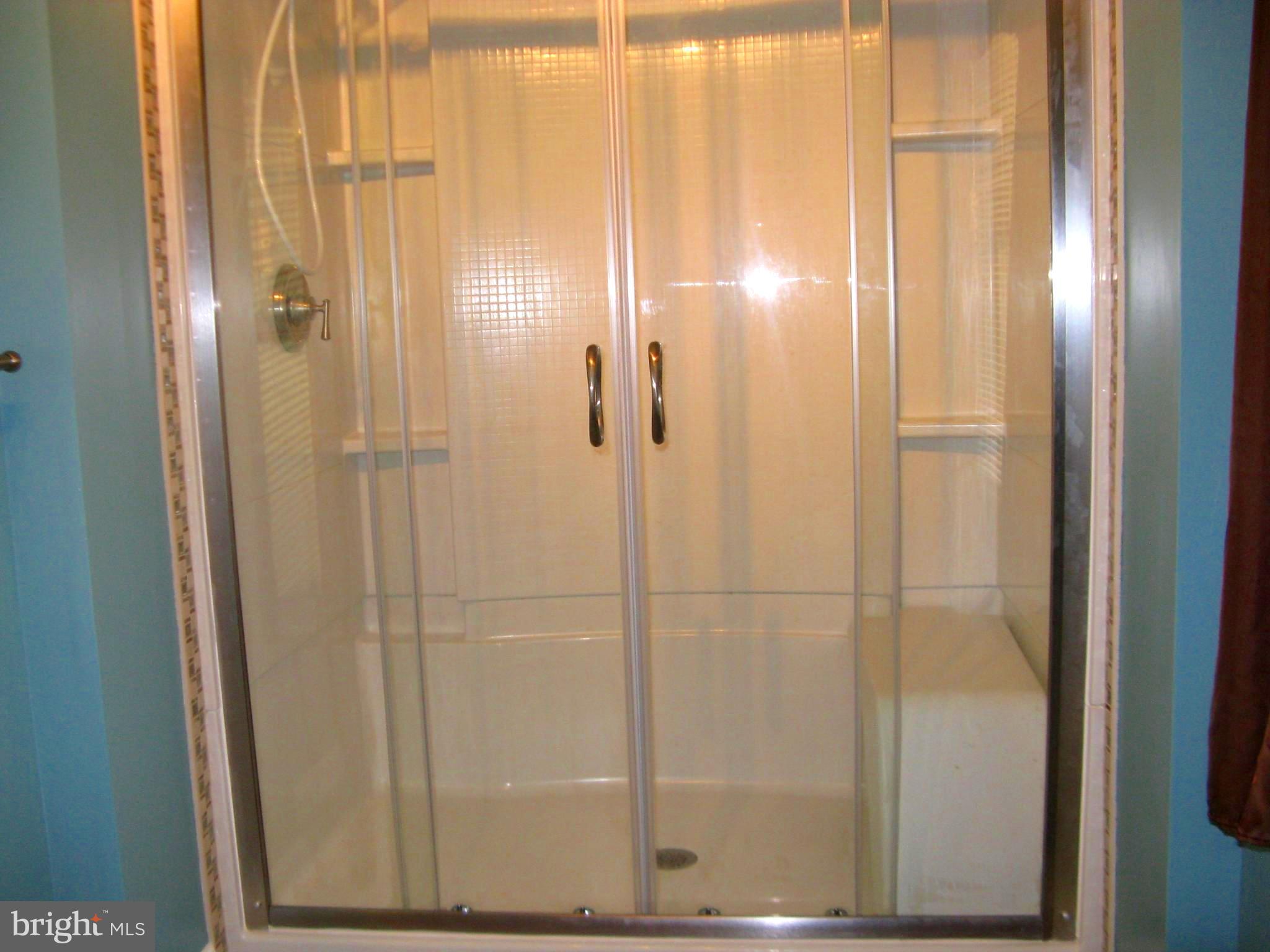 BATTLEFIELD ESTATES - Residential