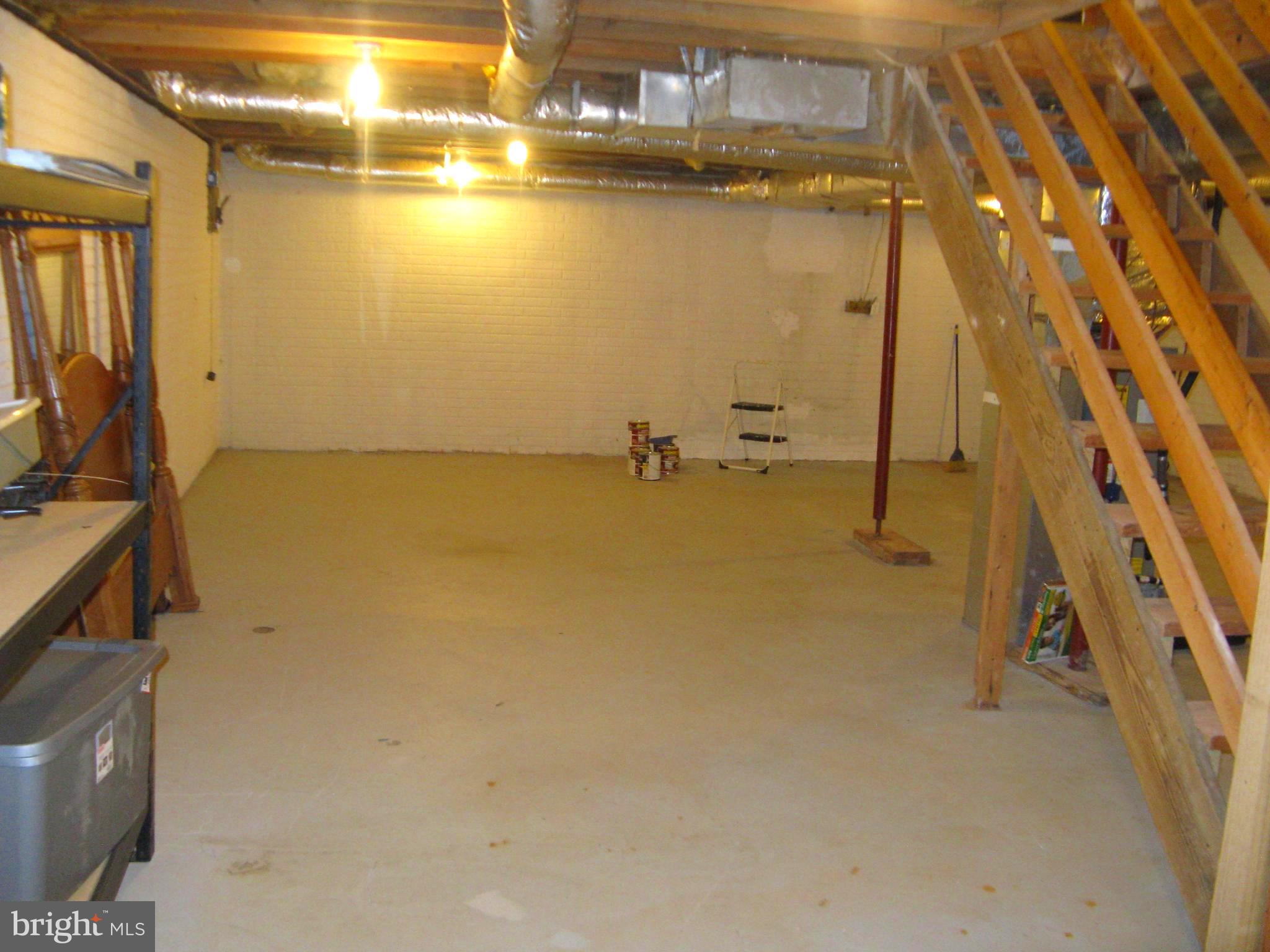 BATTLEFIELD ESTATES - Residential