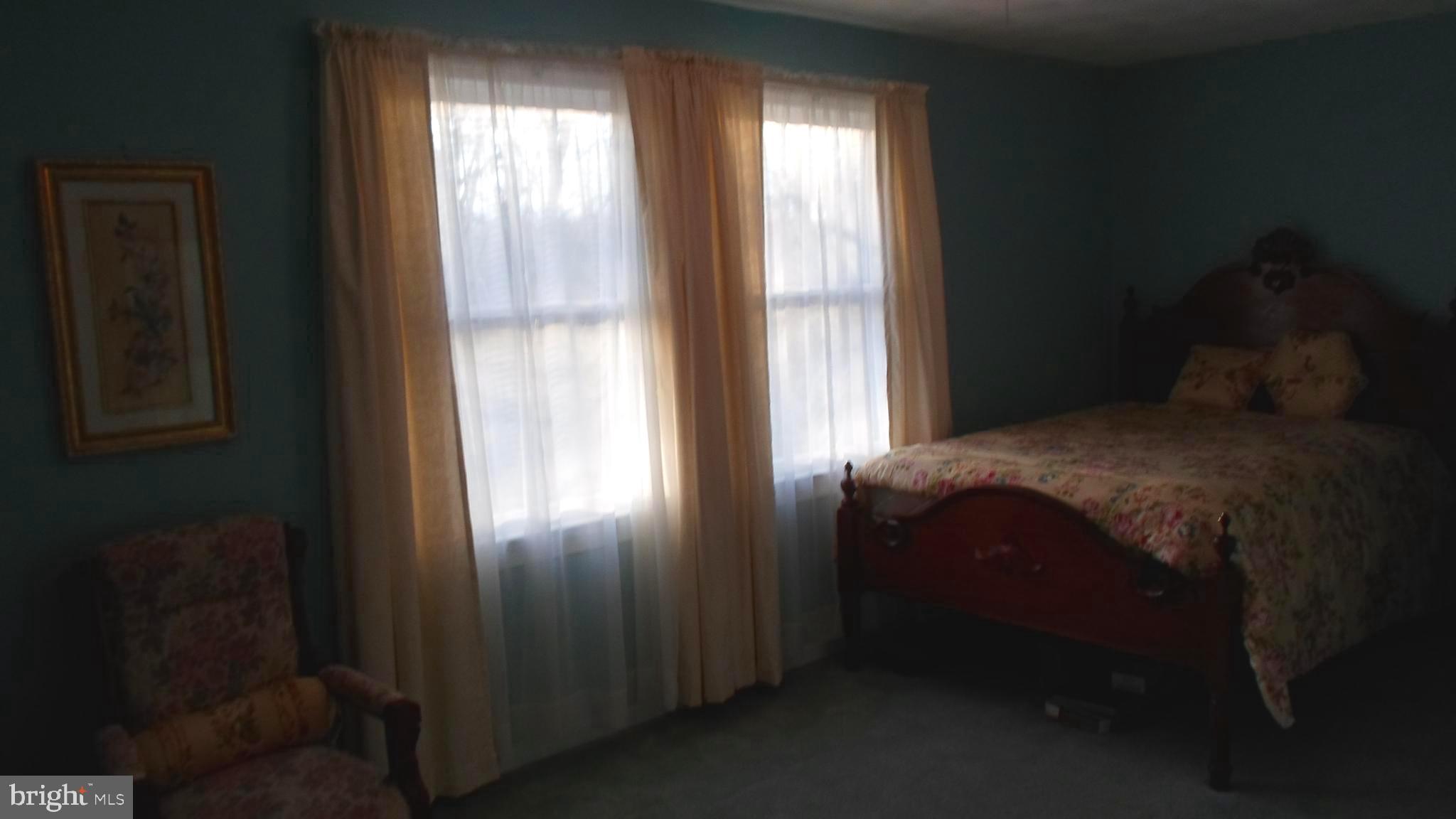 BATTLEFIELD ESTATES - Residential