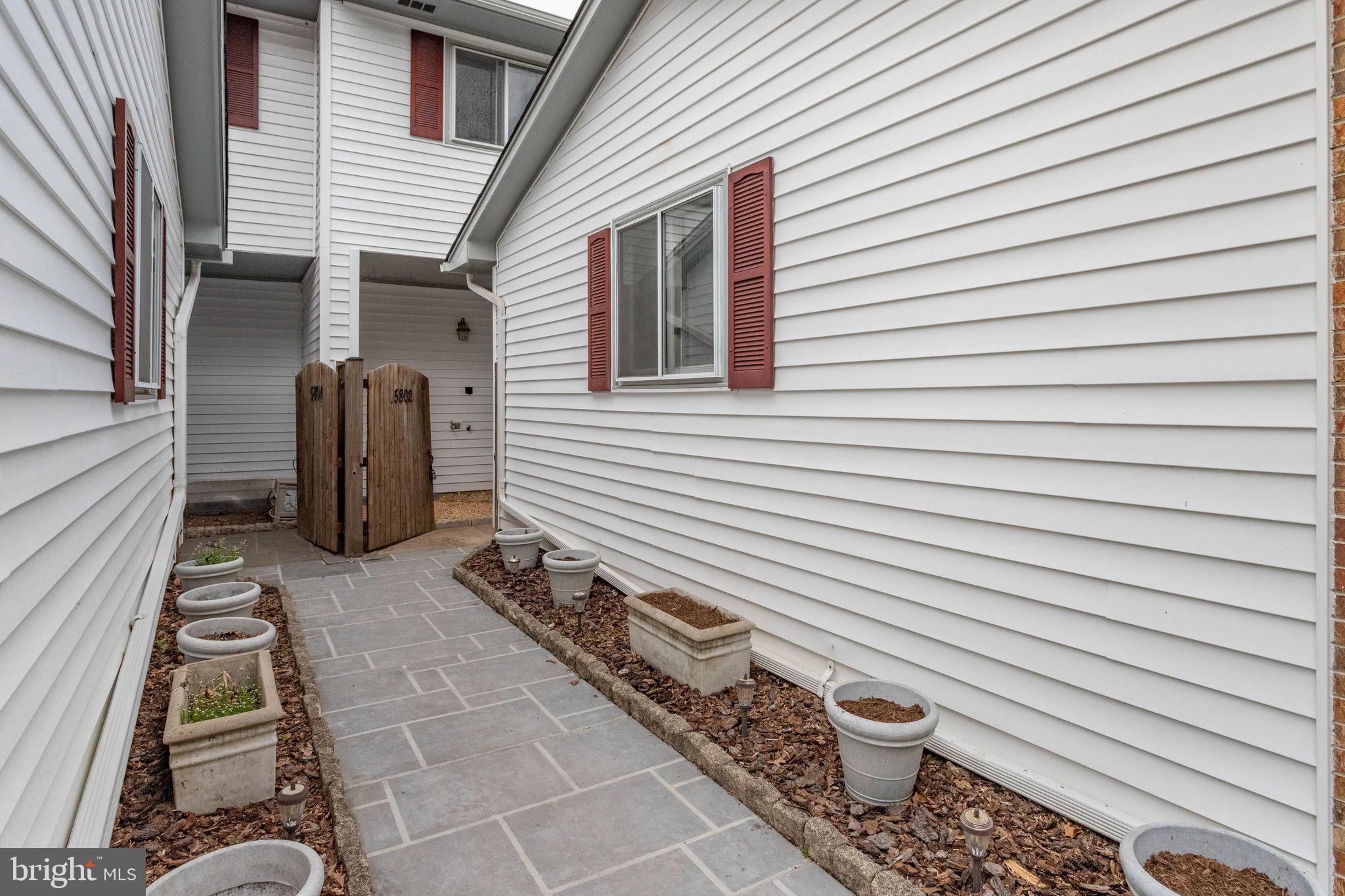 BURKE VILLAGE - Residential