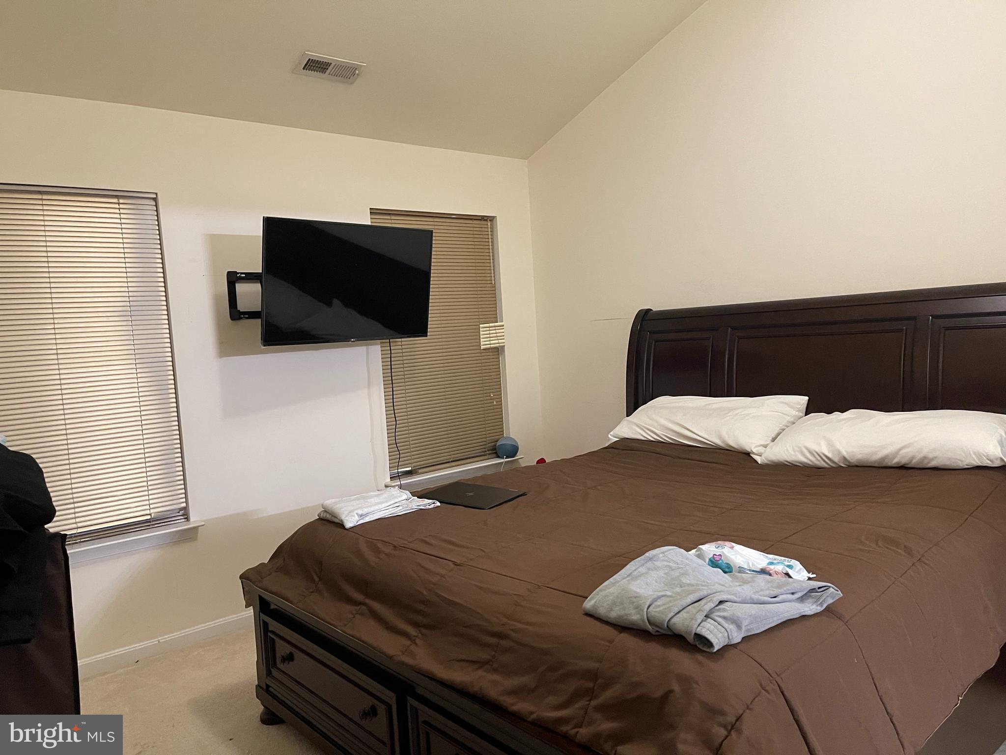 PARK RIDGE - Residential Lease