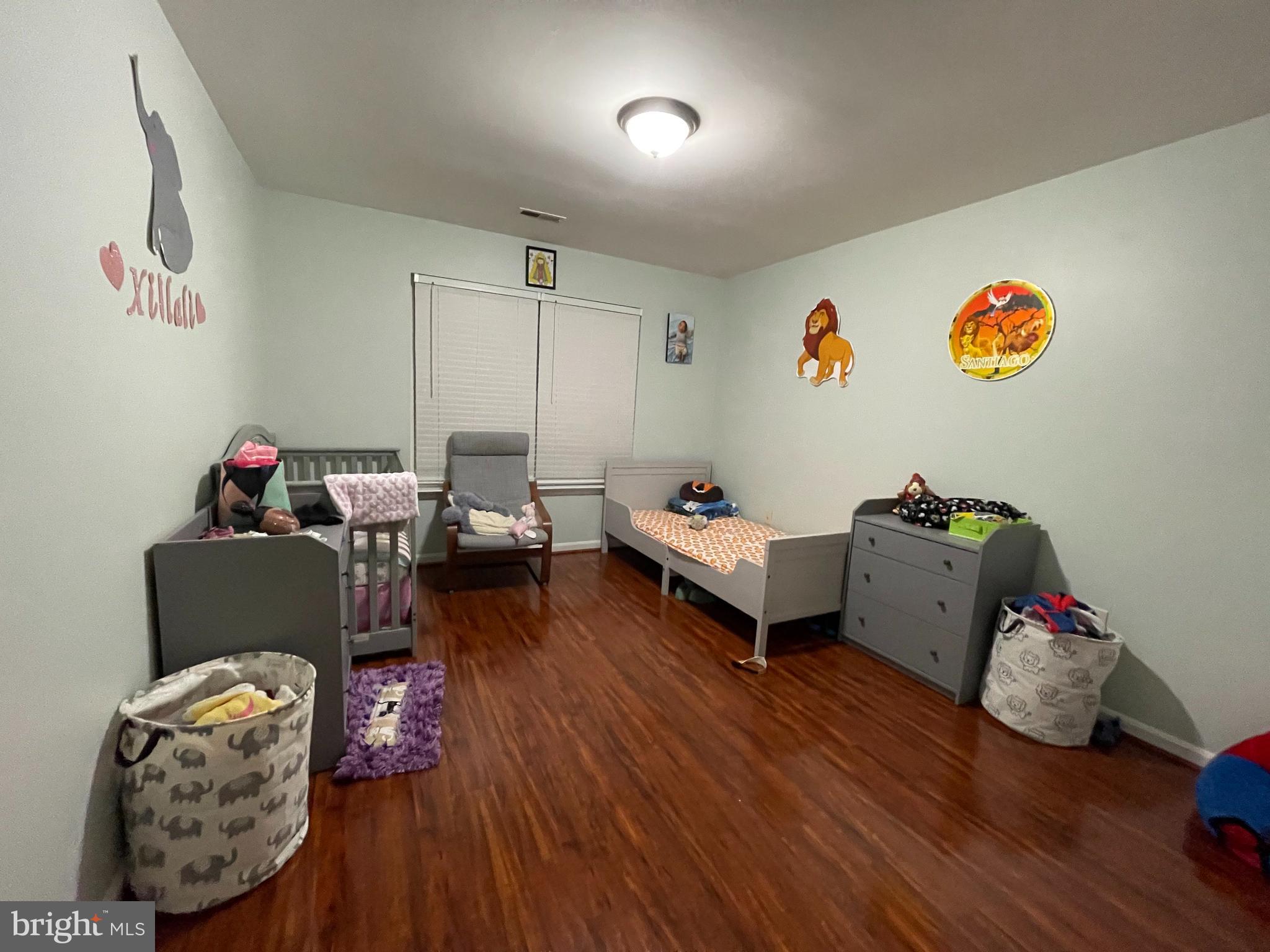 PARK RIDGE - Residential Lease