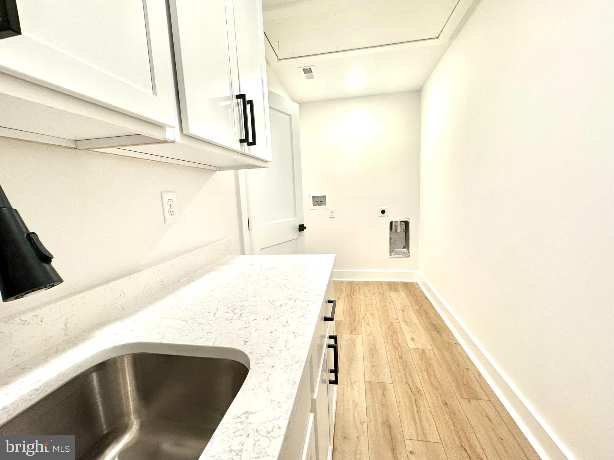 CYPRESS CREEK - Residential