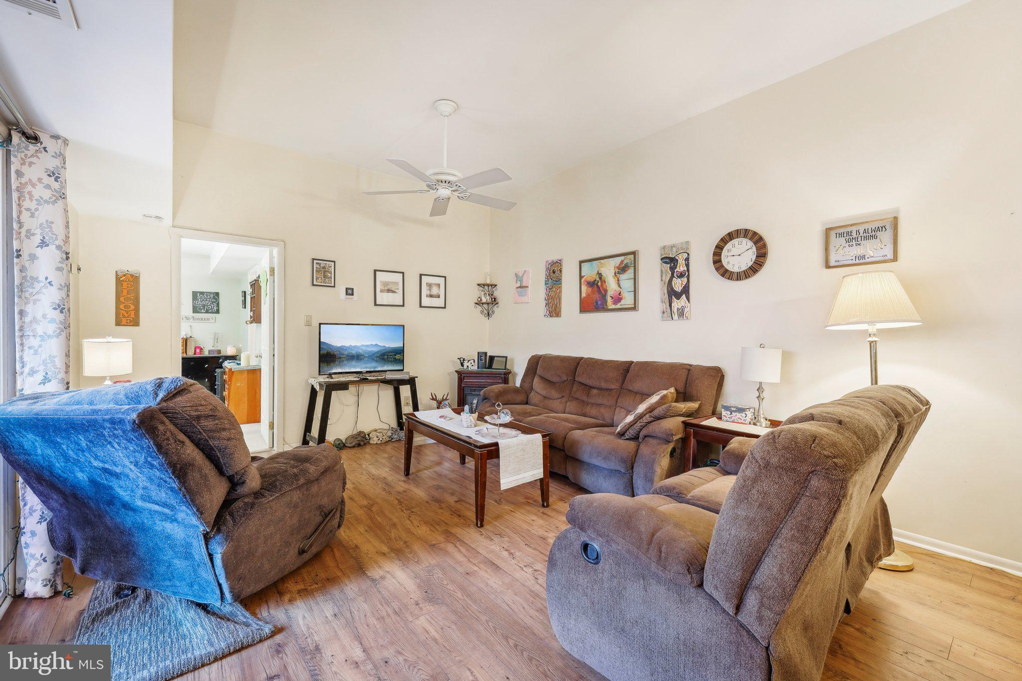 FAIRWAYS AT BROOKSID - Residential