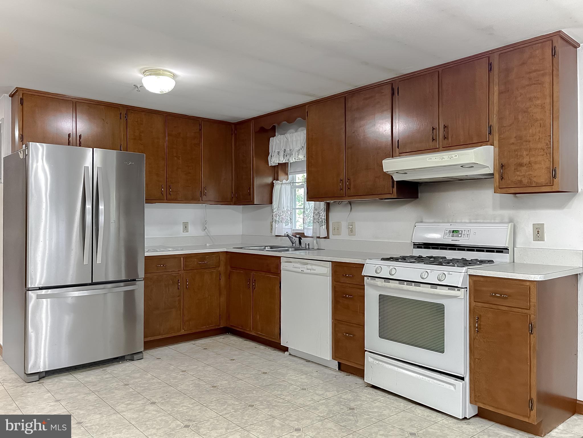 SOUTH PISCATAWAY - Residential