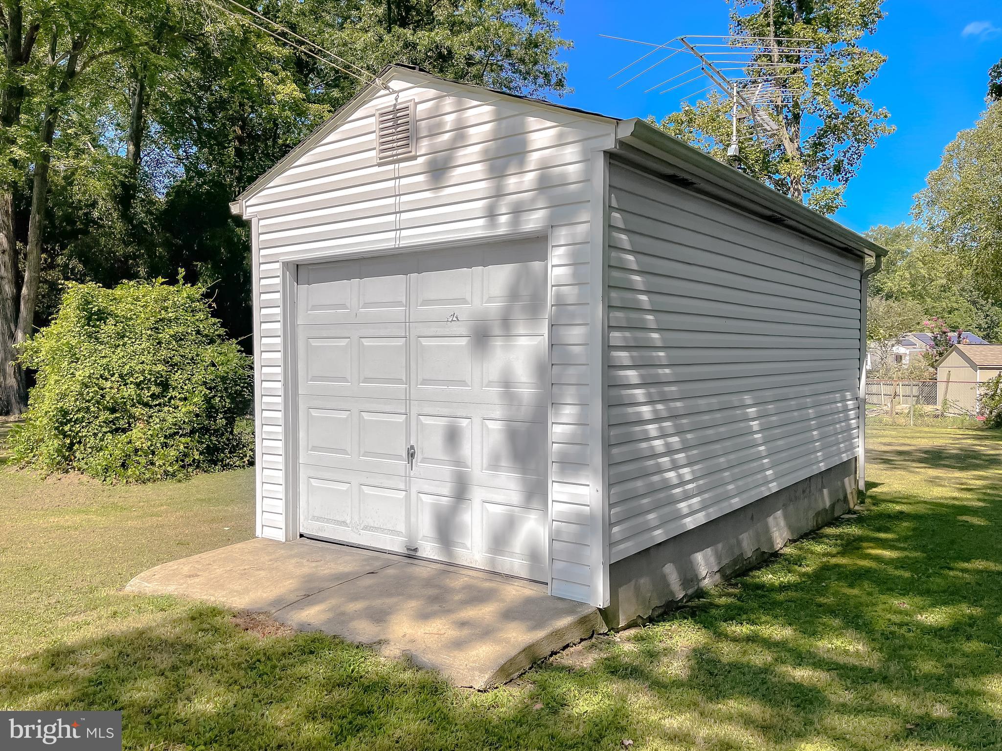 SOUTH PISCATAWAY - Residential