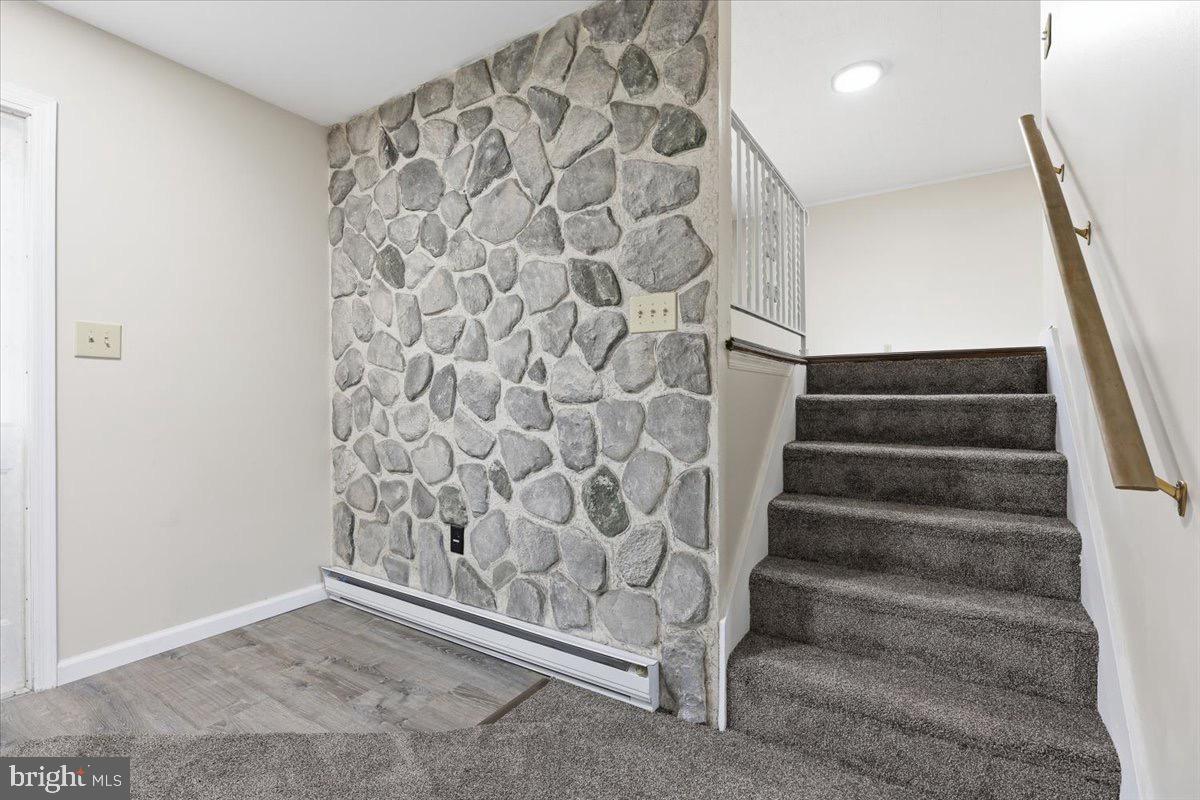 ENGLEWOOD - Residential