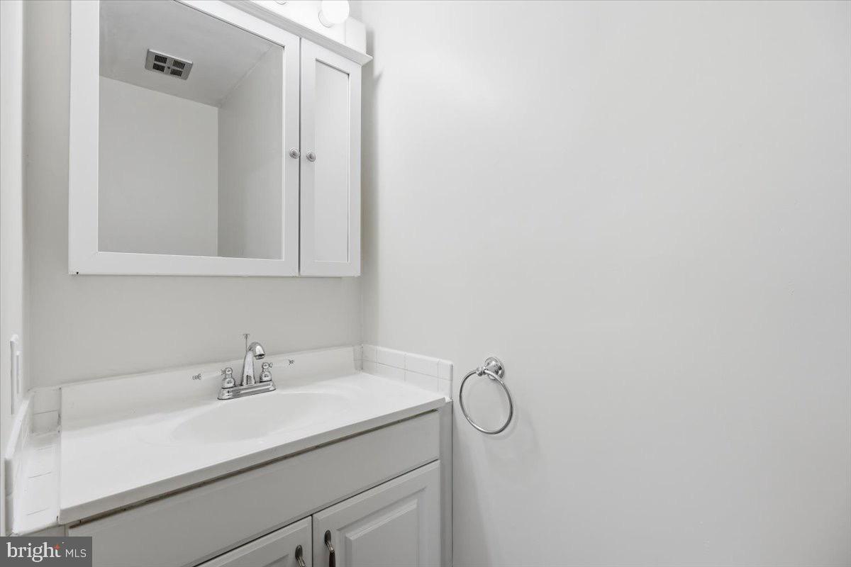 ENGLEWOOD - Residential