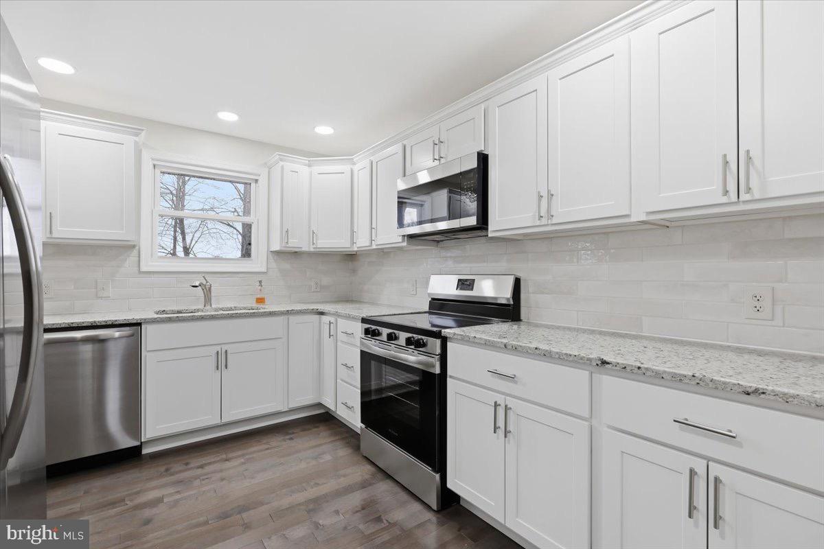 ENGLEWOOD - Residential