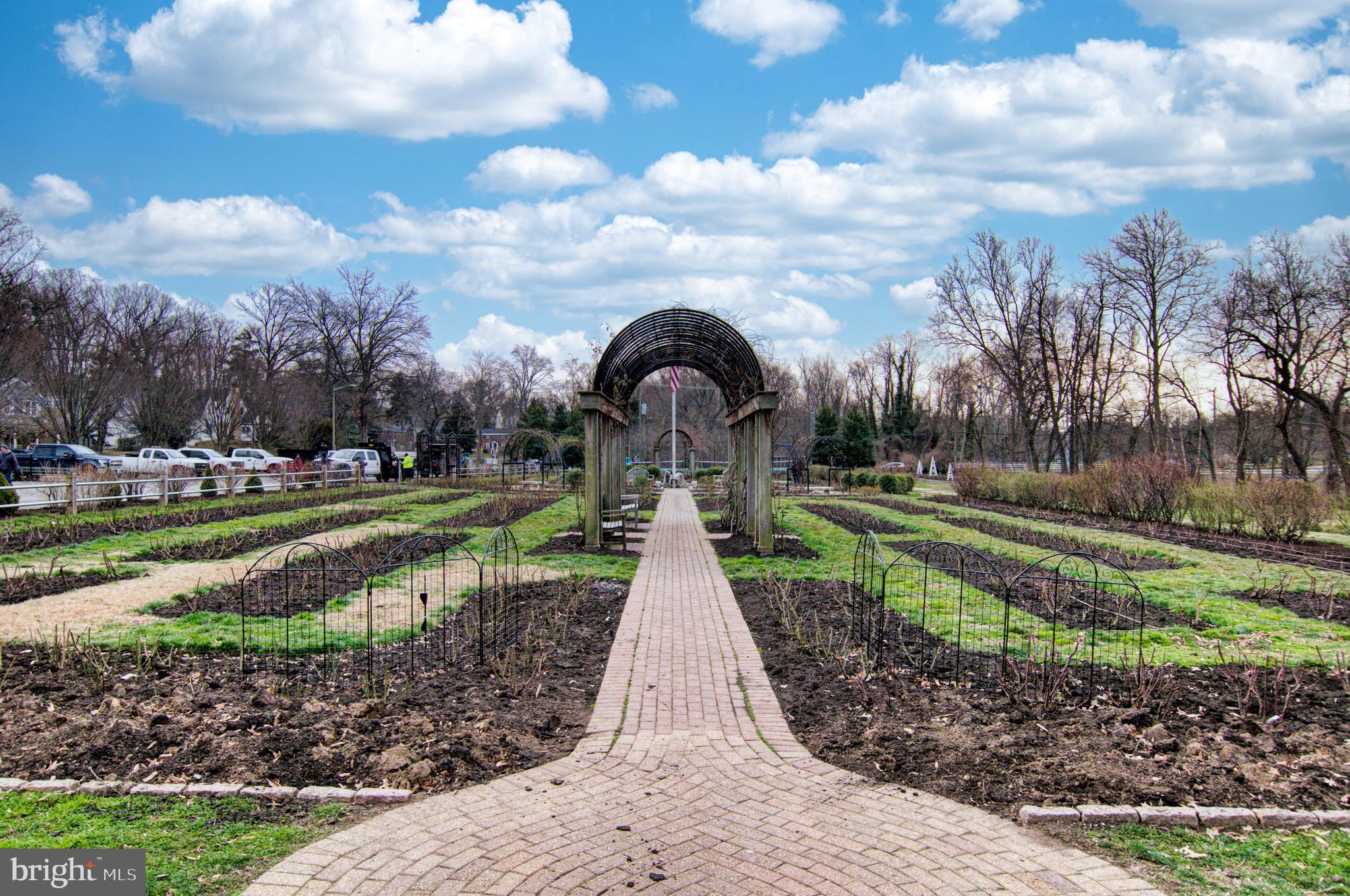 BROCKWOOD - Residential