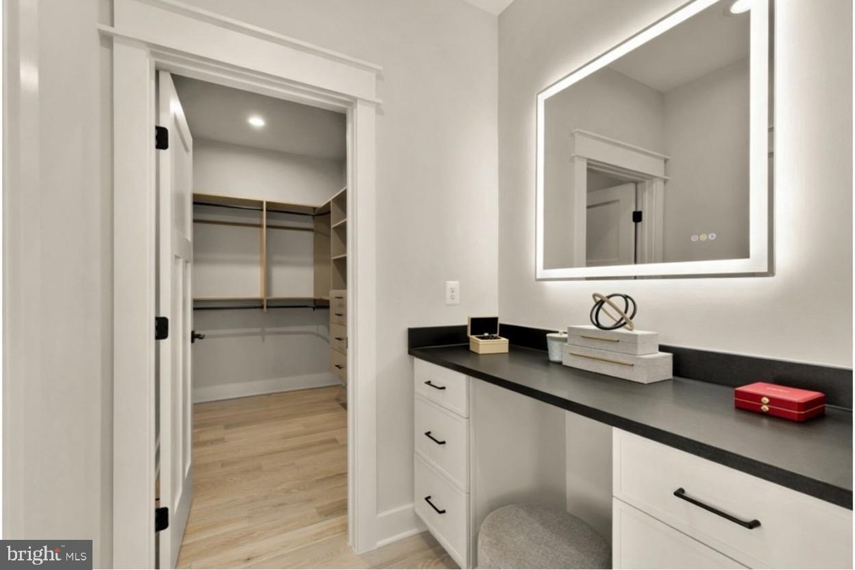 BROCKWOOD - Residential