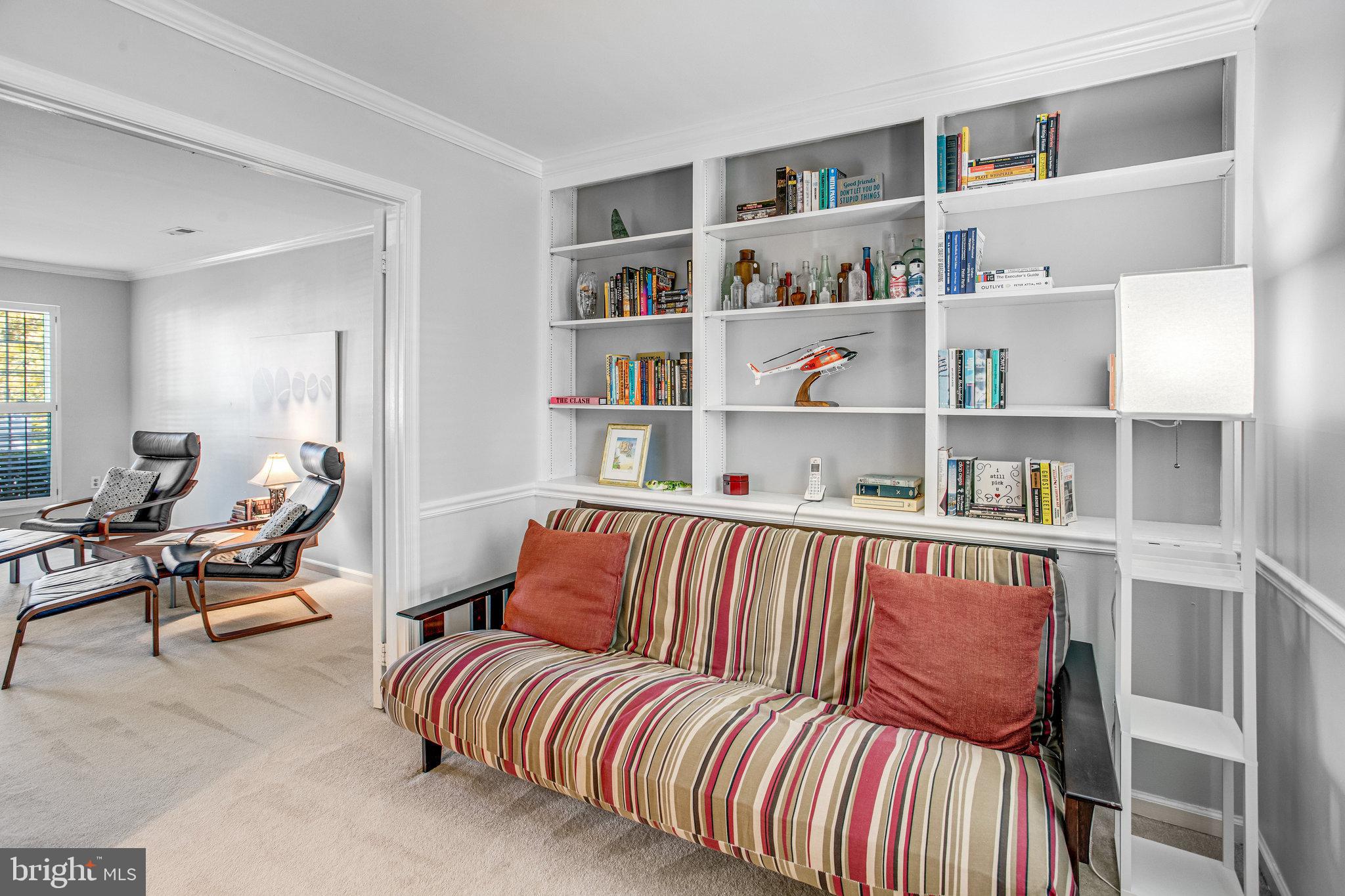 LAKE RIDGE - Residential