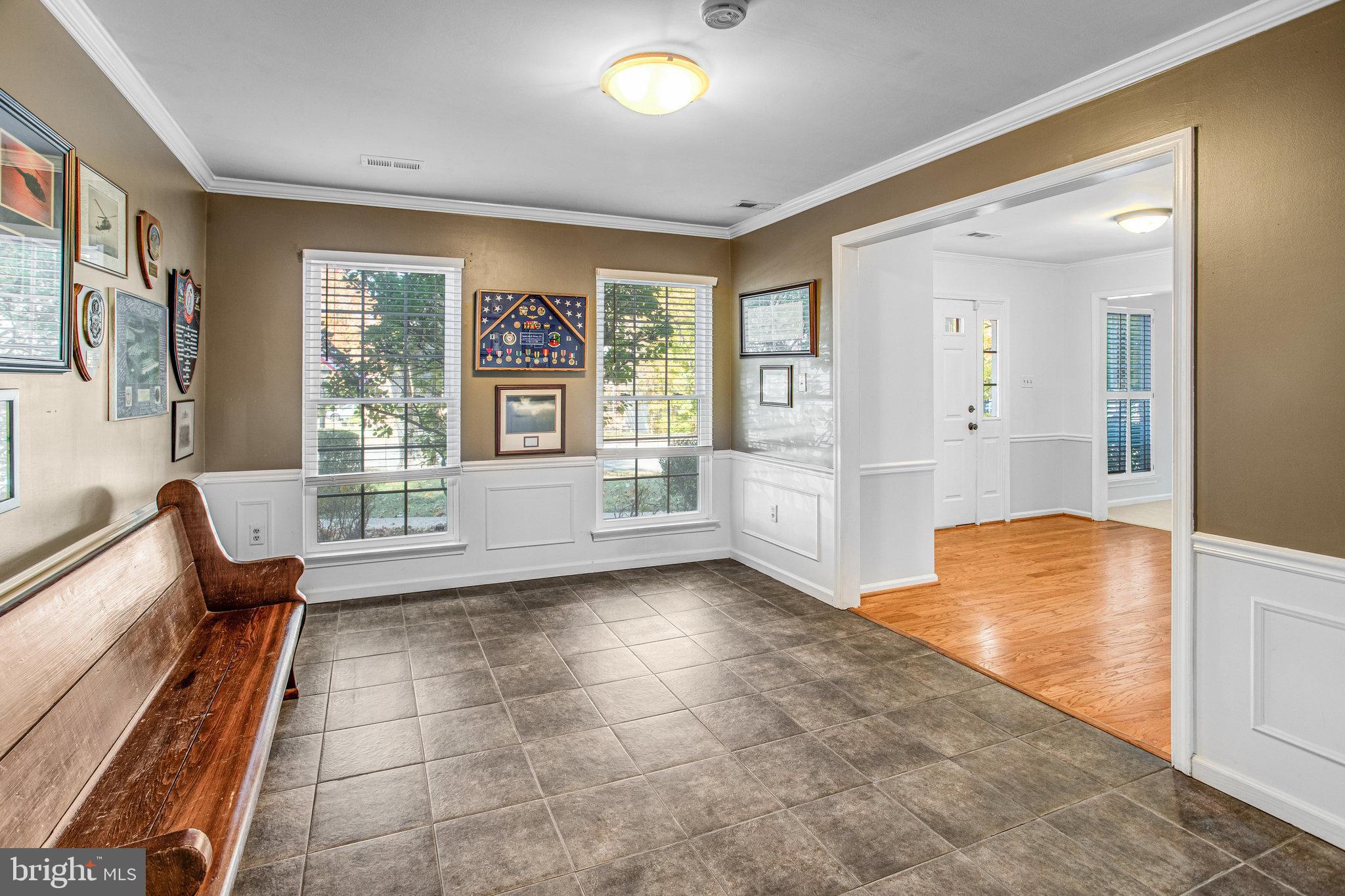 LAKE RIDGE - Residential